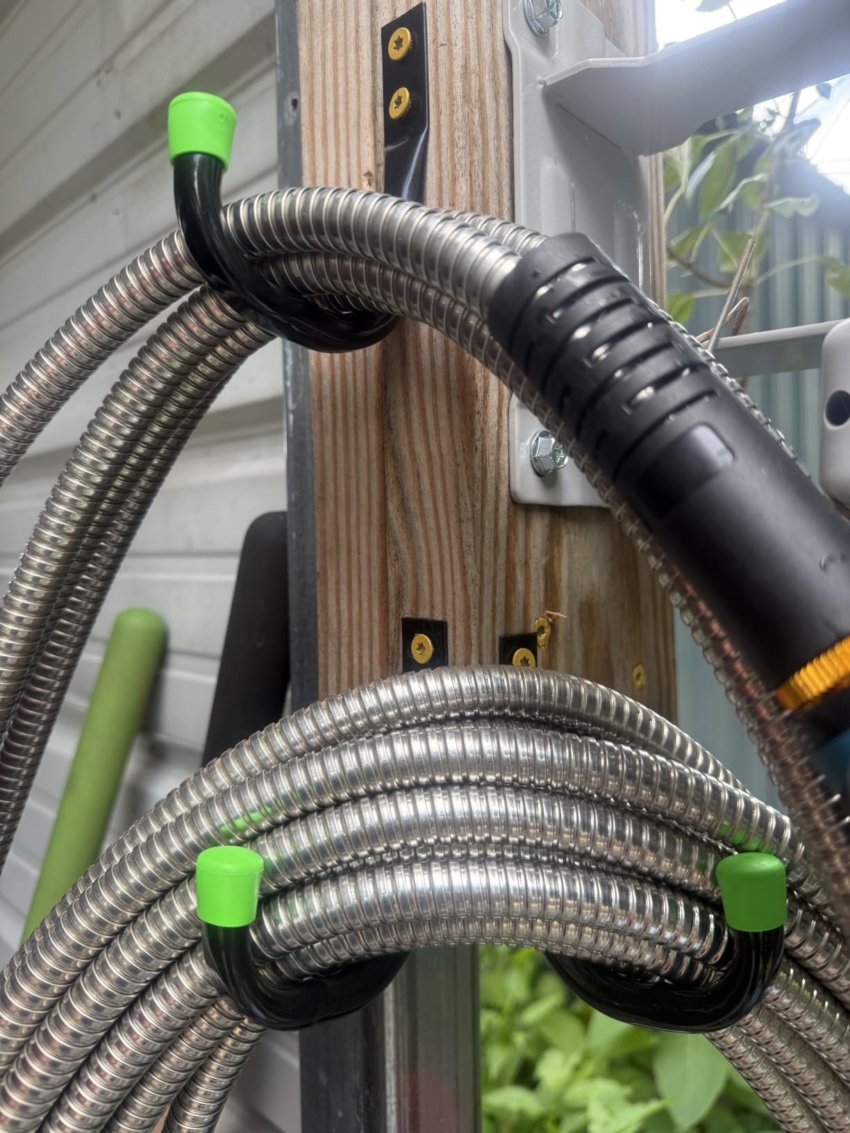 Garden Hose 100FT with 10-Function Nozzle, No-Kink Water Hose customer photo 2