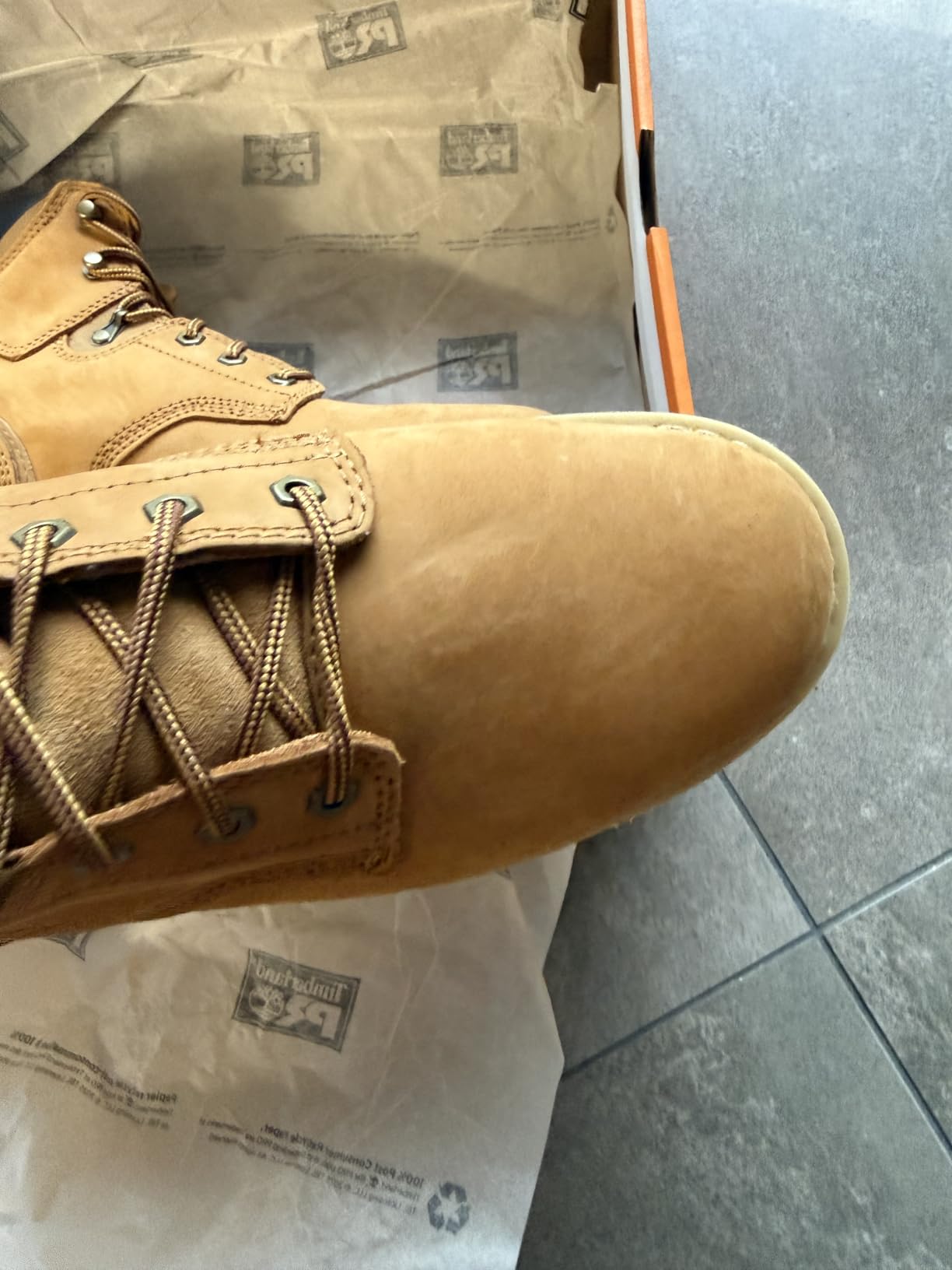 Timberland PRO Men's Pit Boss 6 Inch Steel Safety Toe Industrial Work Boot customer photo 2