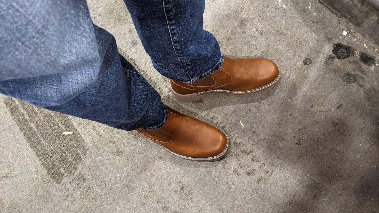Jousen Men's Chelsea Boots Slip-On Casual Boots customer photo 2