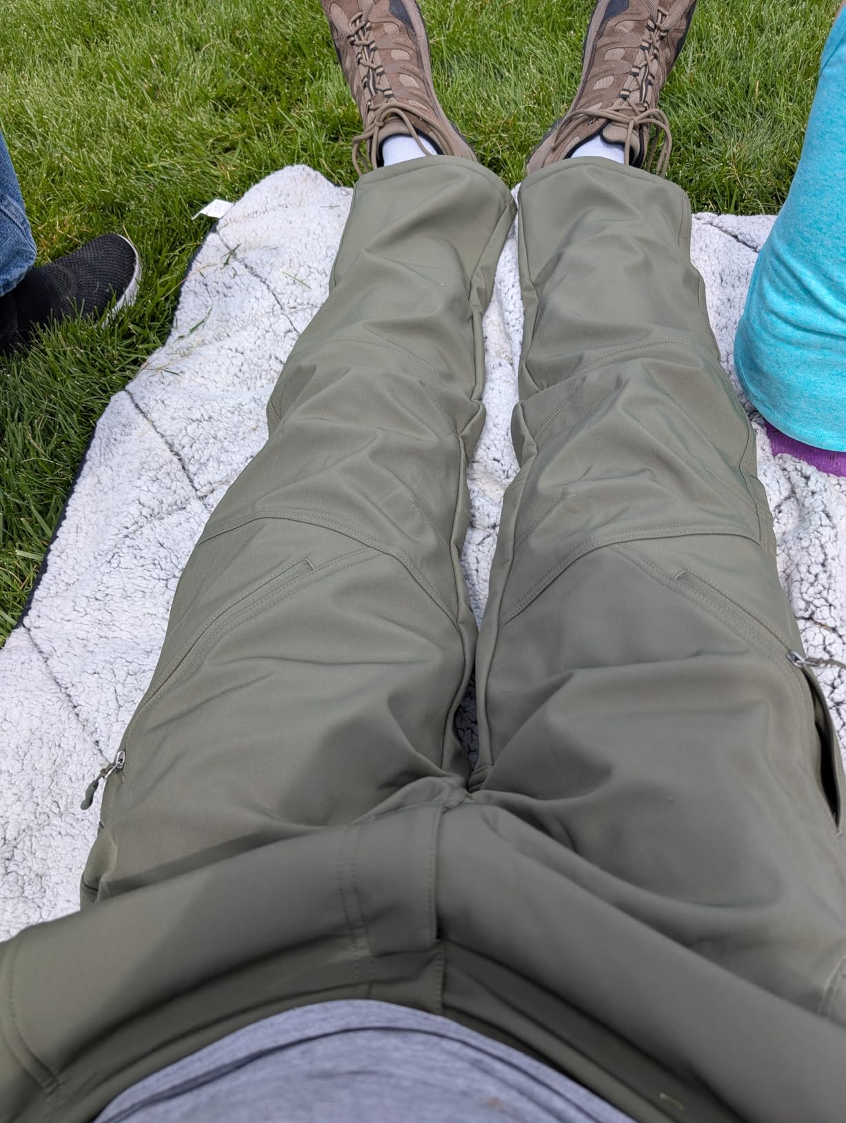 FREE SOLDIER Men's Fleece Lined Pants Softshell Snow Ski Pants customer photo 2