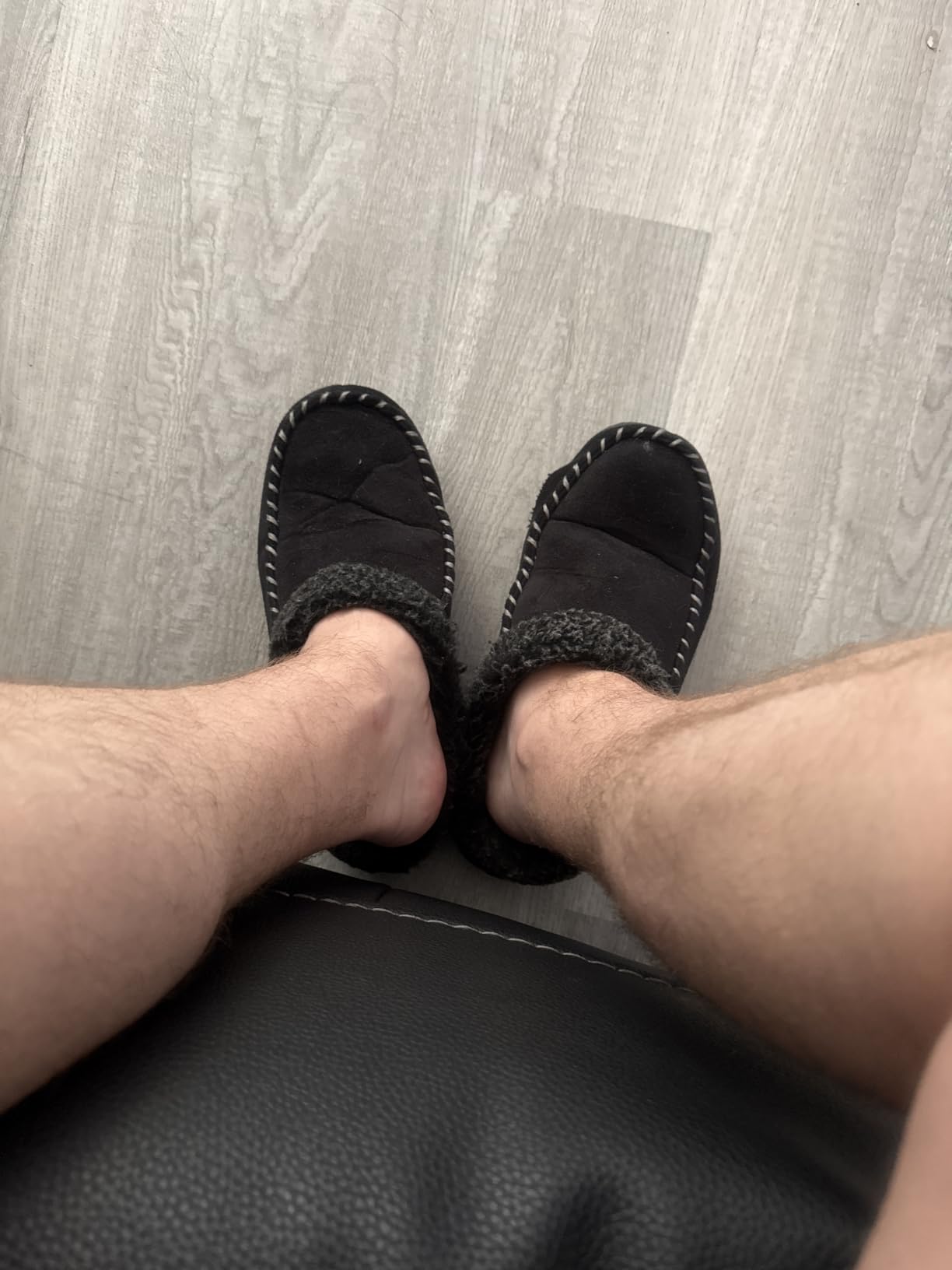 ULTRAIDEAS Men's Indoor Outdoor Slippers with Memory Foam customer photo 1