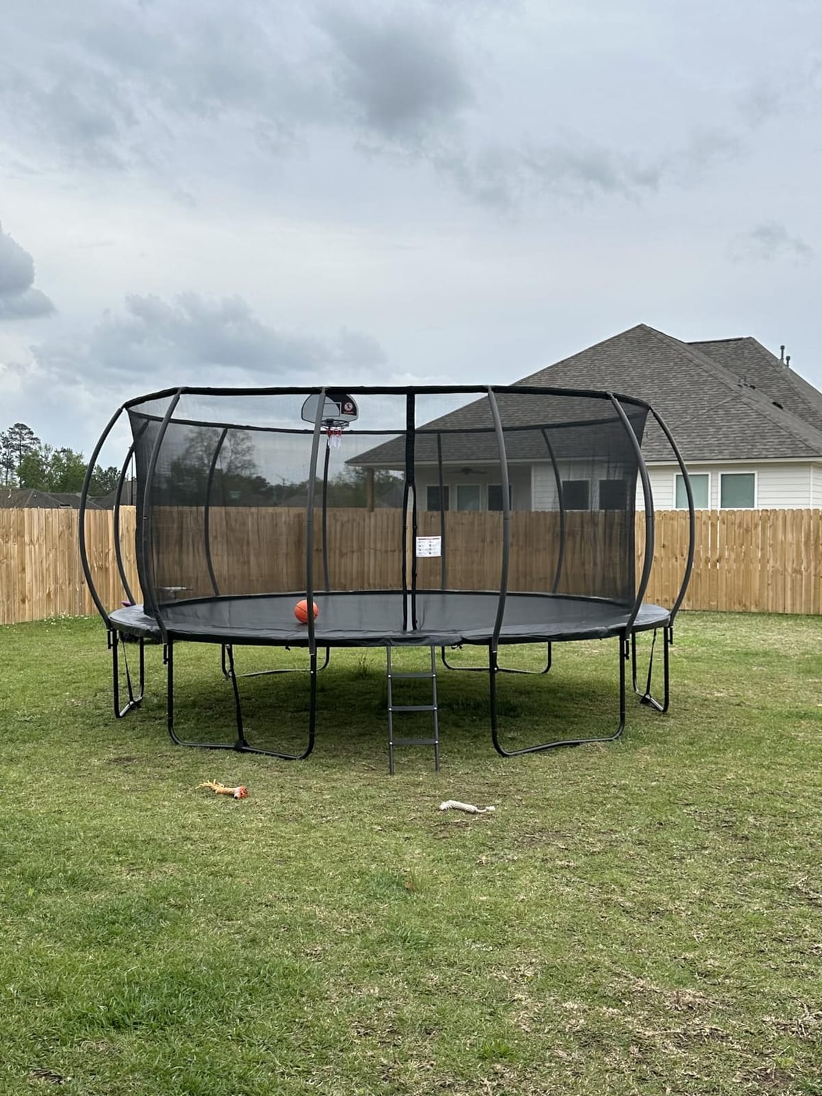 SKYUP 1500LBS Outdoor Jumping Bed for Kids & Adults Gifts 10/12/14/15/16FT customer photo 1