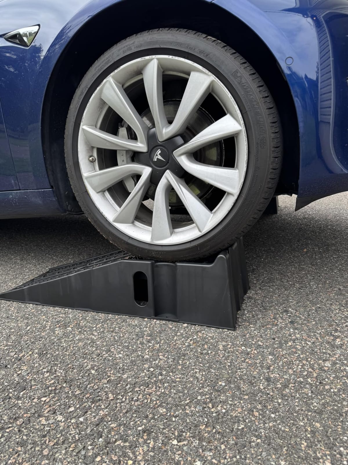 MaxxHaul 50947 Lift Stackable Vehicle Car Ramp 6500 LBS Capacity Per Pair 3250 LBS Per Ramp 2 Pack customer photo 2