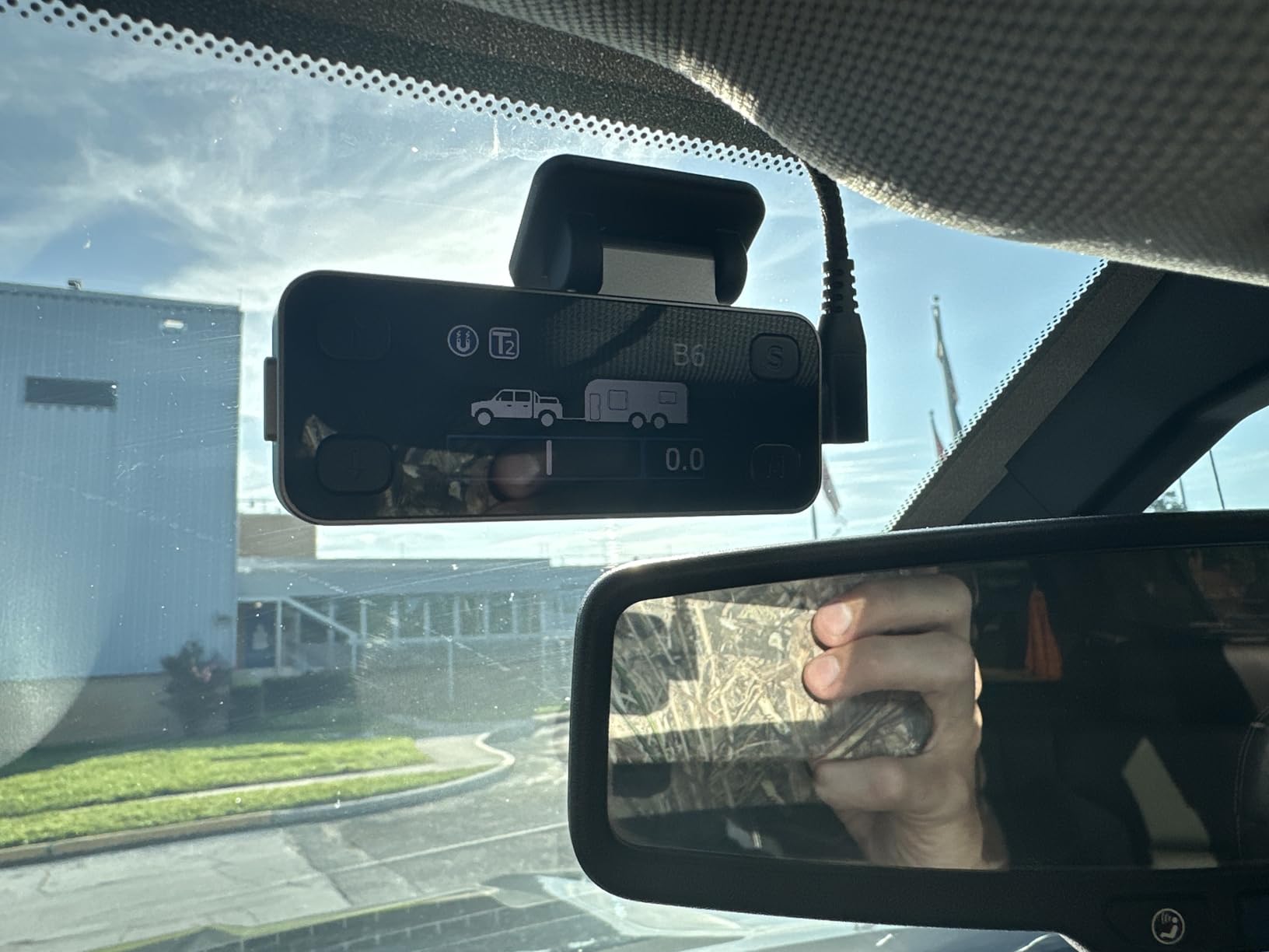 Kohree Upgraded Trailer Brake Controller Kit, Split Design, LCD Screen, Smart Chip, Proportional Braking, Electric Brake Controller for Trailers with 1-4 Axles customer photo 1