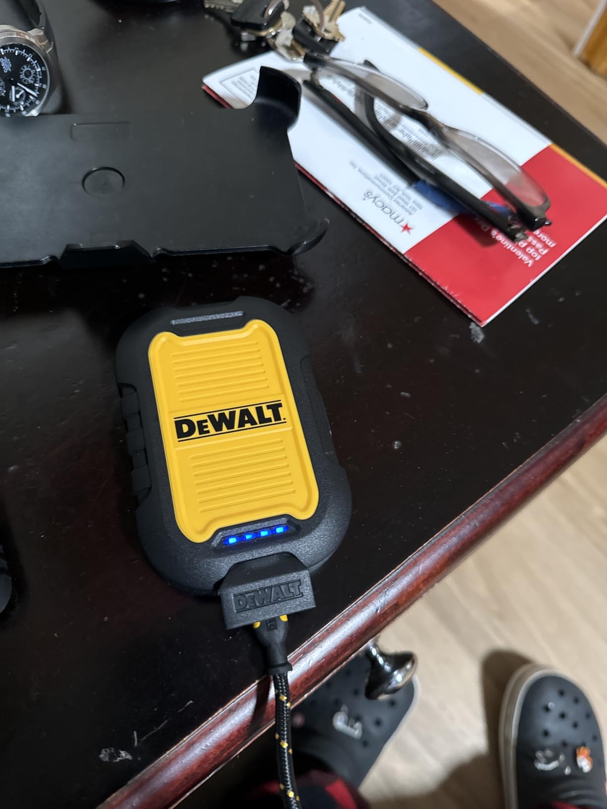 DEWALT Heavy Duty Magnetic Power Bank 5, 000mAh, Rugged, Wireless customer photo 2