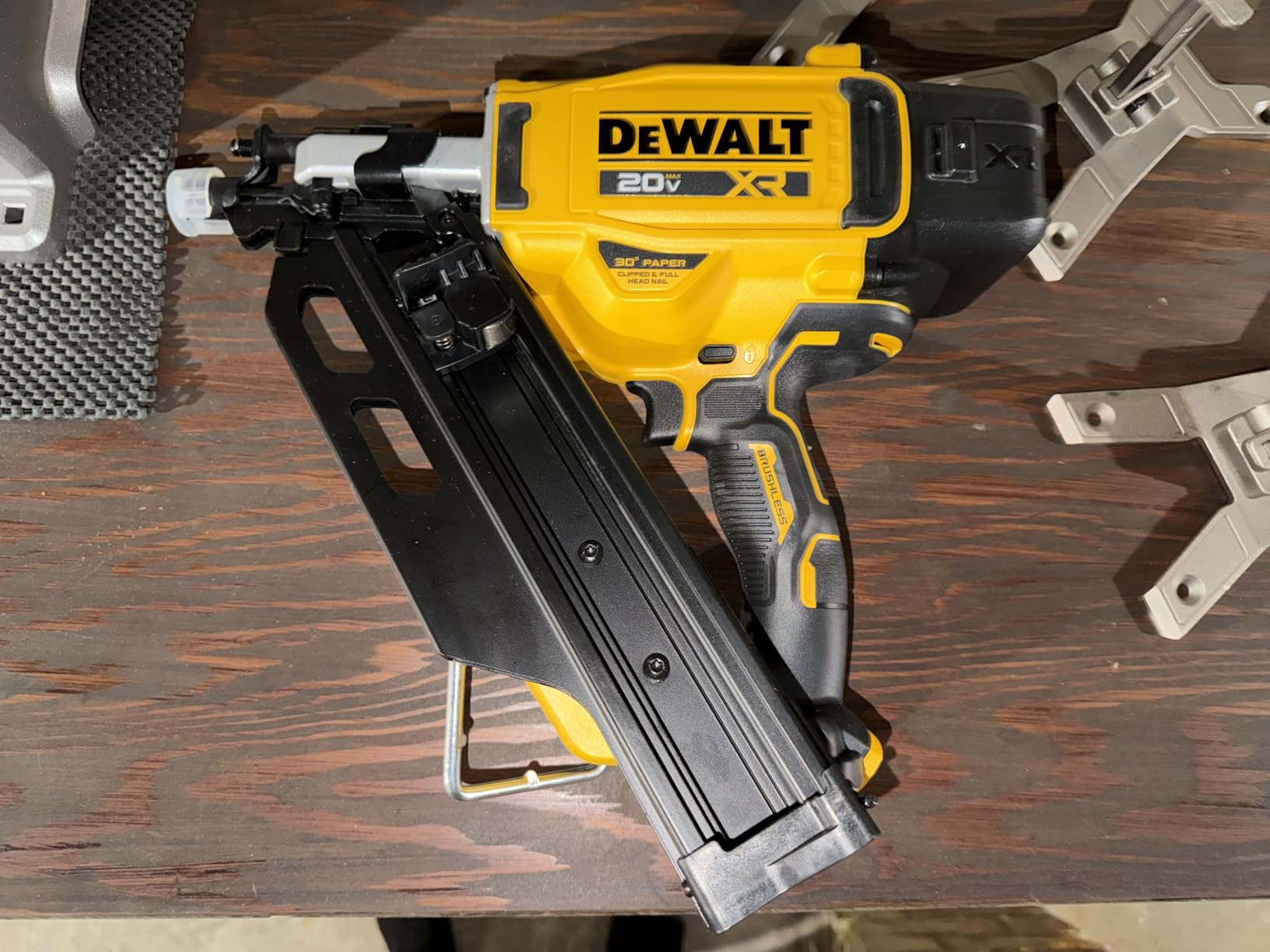 20V 30DEG FRAMING NAILER BARE customer photo 1
