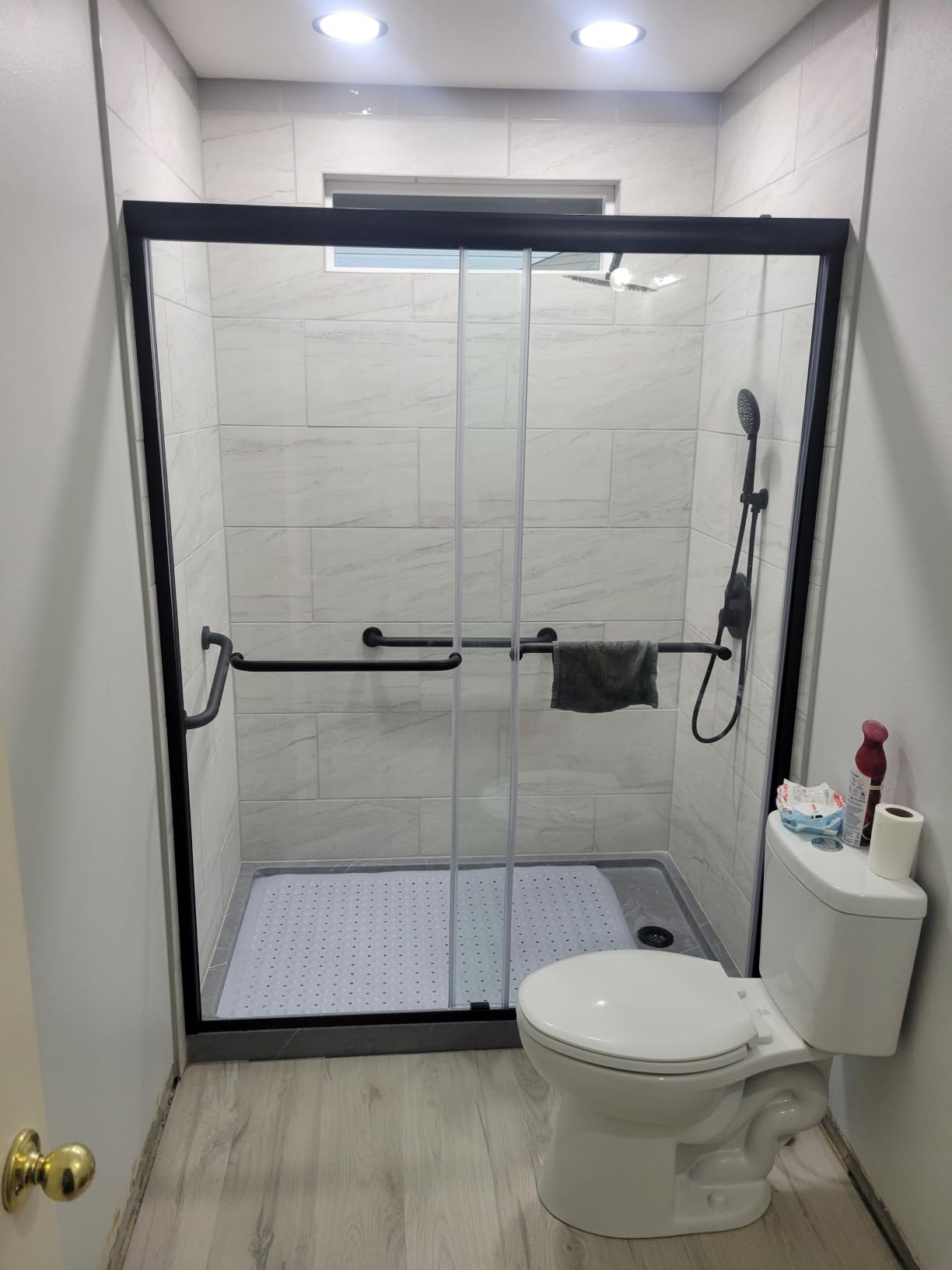 GETPRO Pivot Hinged Shower Door Frameless 32 in. W x 72 in. H Swing Single Small Shower Door 1/4 in. Tempered Glass Panel Adjustable Right Hinged Bathroom Door for Shower Chrome Hardwares customer photo 1