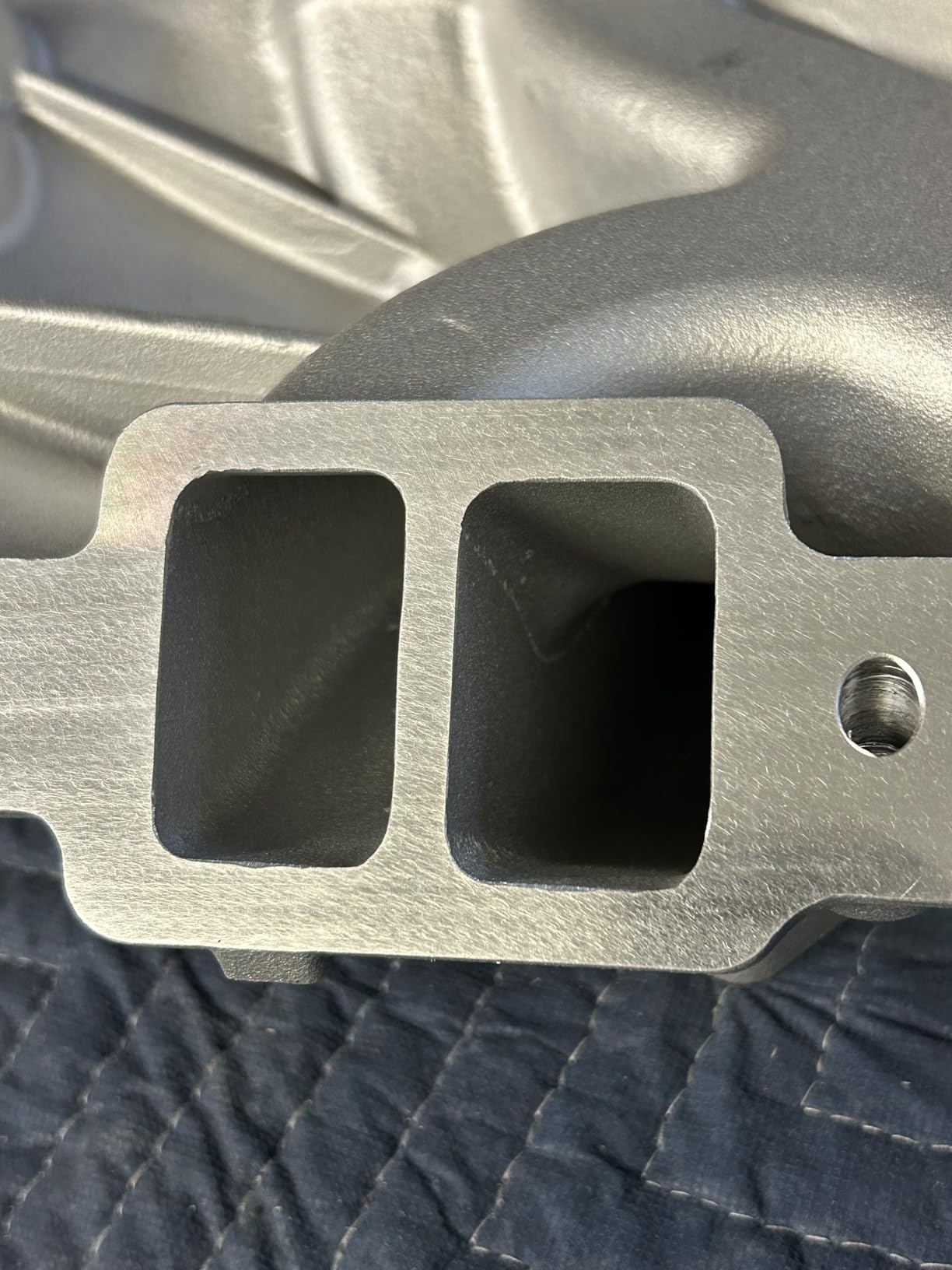 2701 SBC Intake Manifold Dual Plane Aluminum for 262-400 V8 Silver customer photo 1