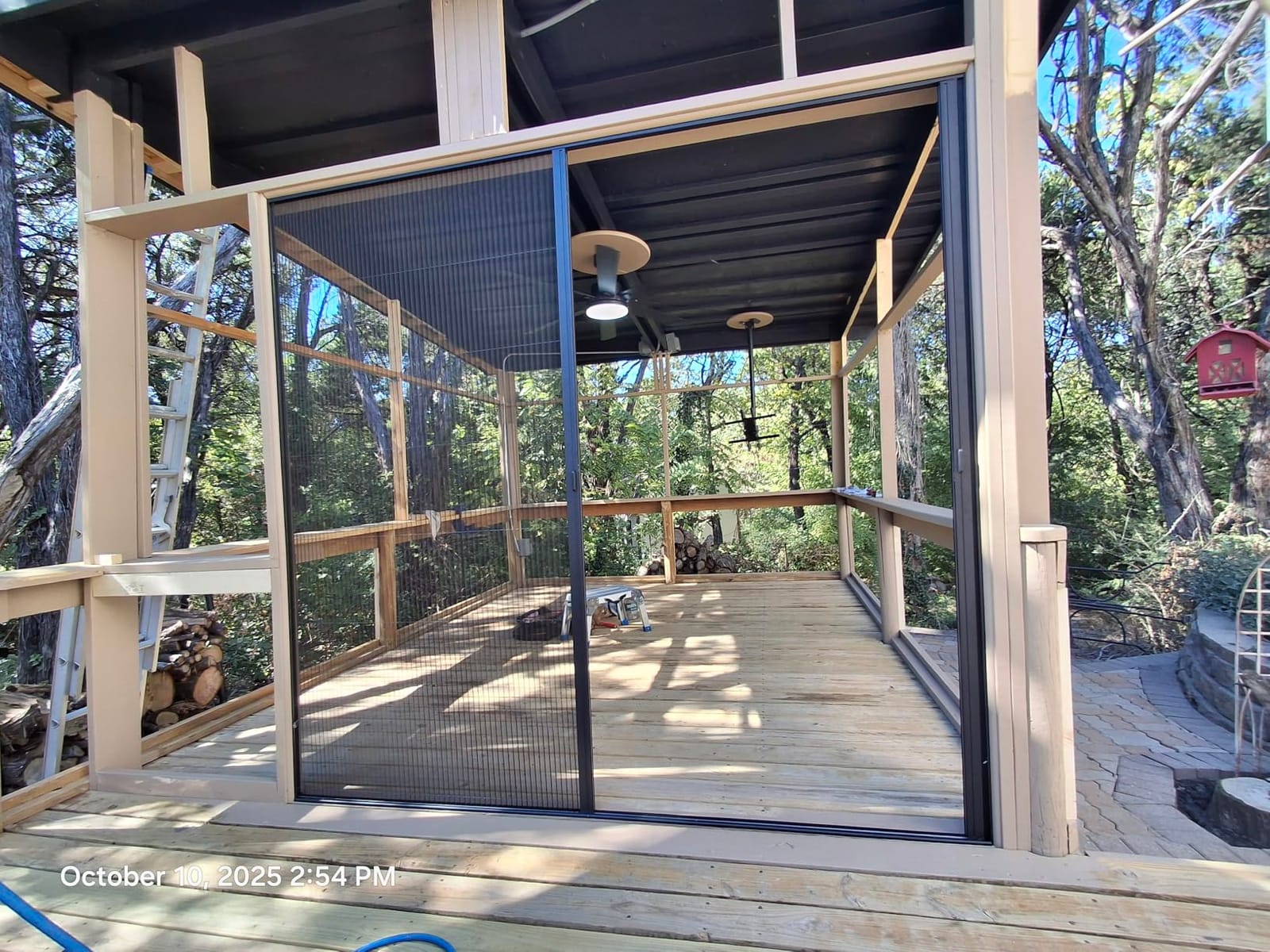 No-Drilling Retractable Sliding Screen Door, Seamless Aluminum Frame Low-Profile Tracks for Closer to Nature, Keeping Insects Out, Pet and Child-Friendly, Customizable Sizes for Your Opening customer photo 1