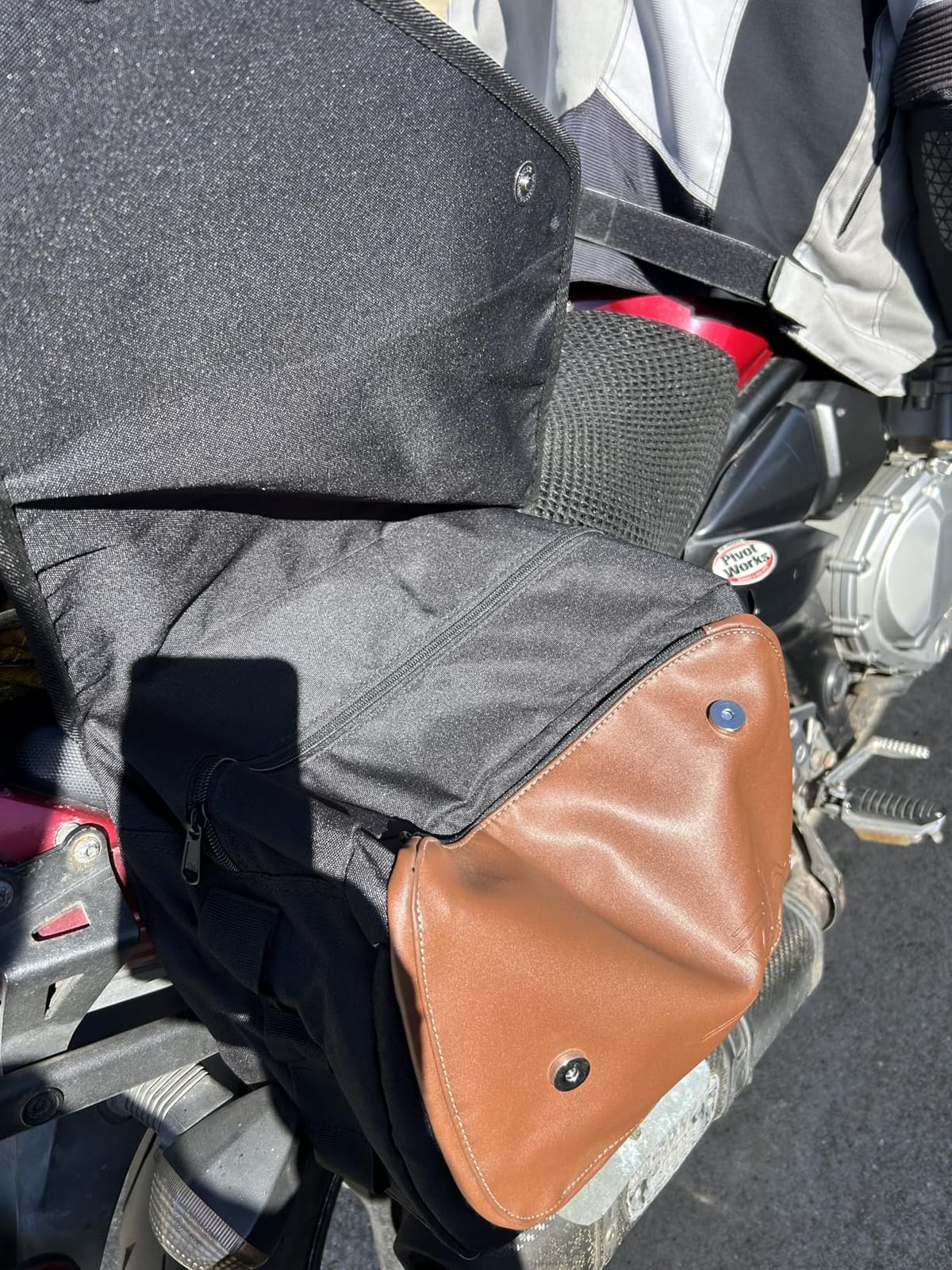 KEMIMOTO Motorcycle Saddlebags 40L(20Lx2) Large Capacity customer photo 2