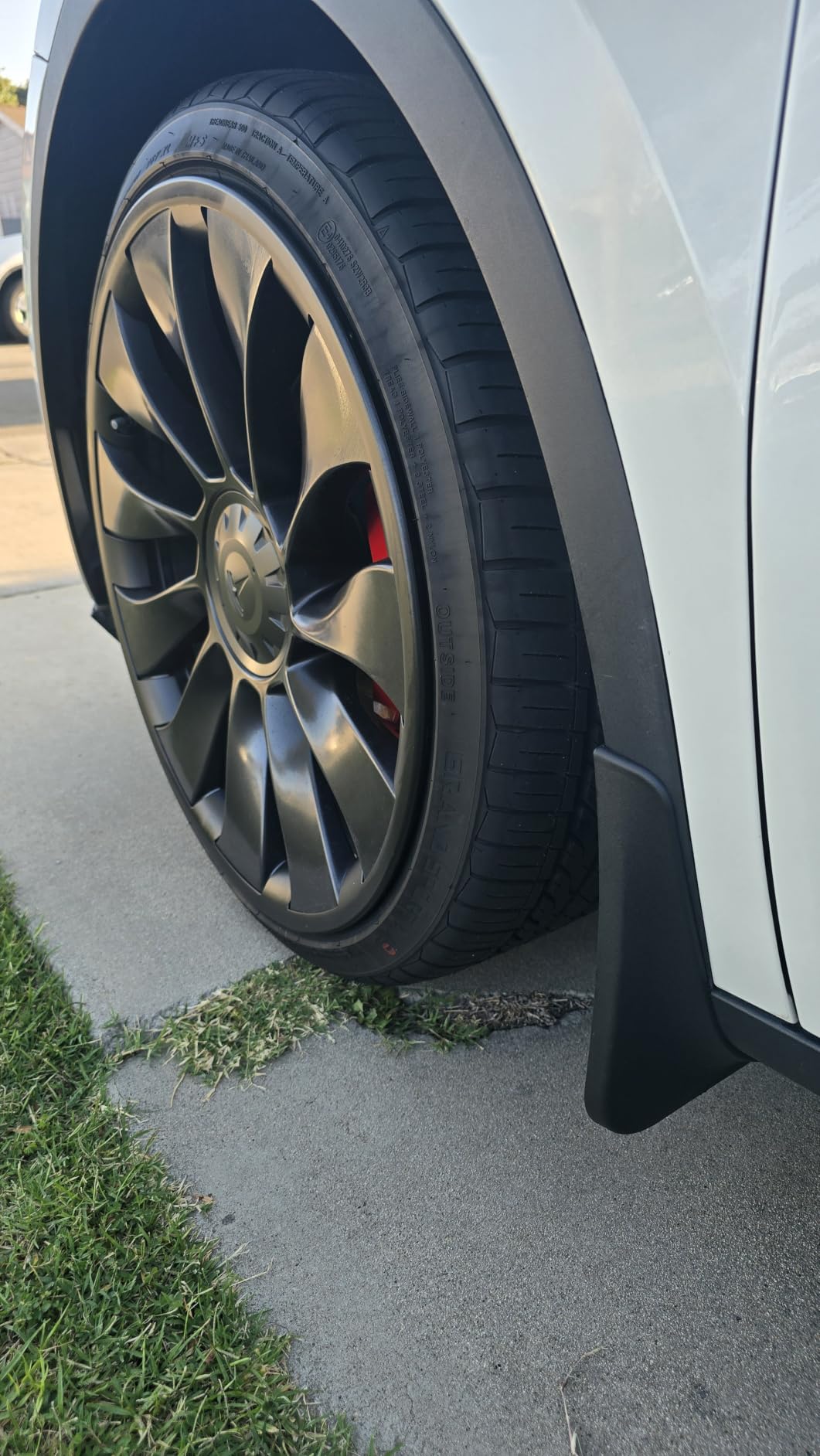 BASENOR Mud Flaps for Tesla Model S/Model S Plaid Splash Guards customer photo 1