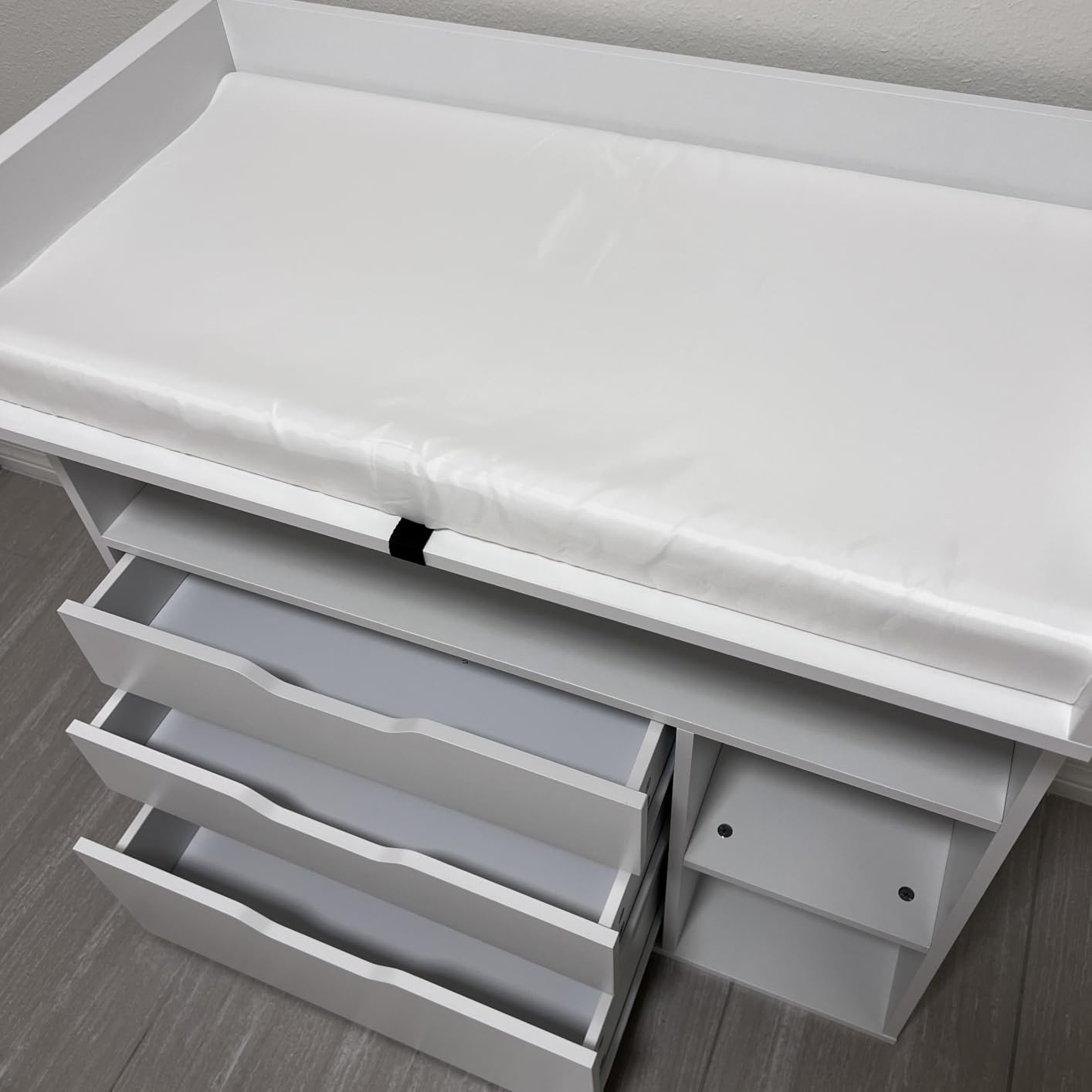 Pipleo Baby Changing Table Dresser with 3 Drawers and 3 Storage Shelves, Can be Used as a Baby Dresser with Changing Table Top, a Baby Changing Station, a Wood Diaper Changing Station (White) customer photo 1