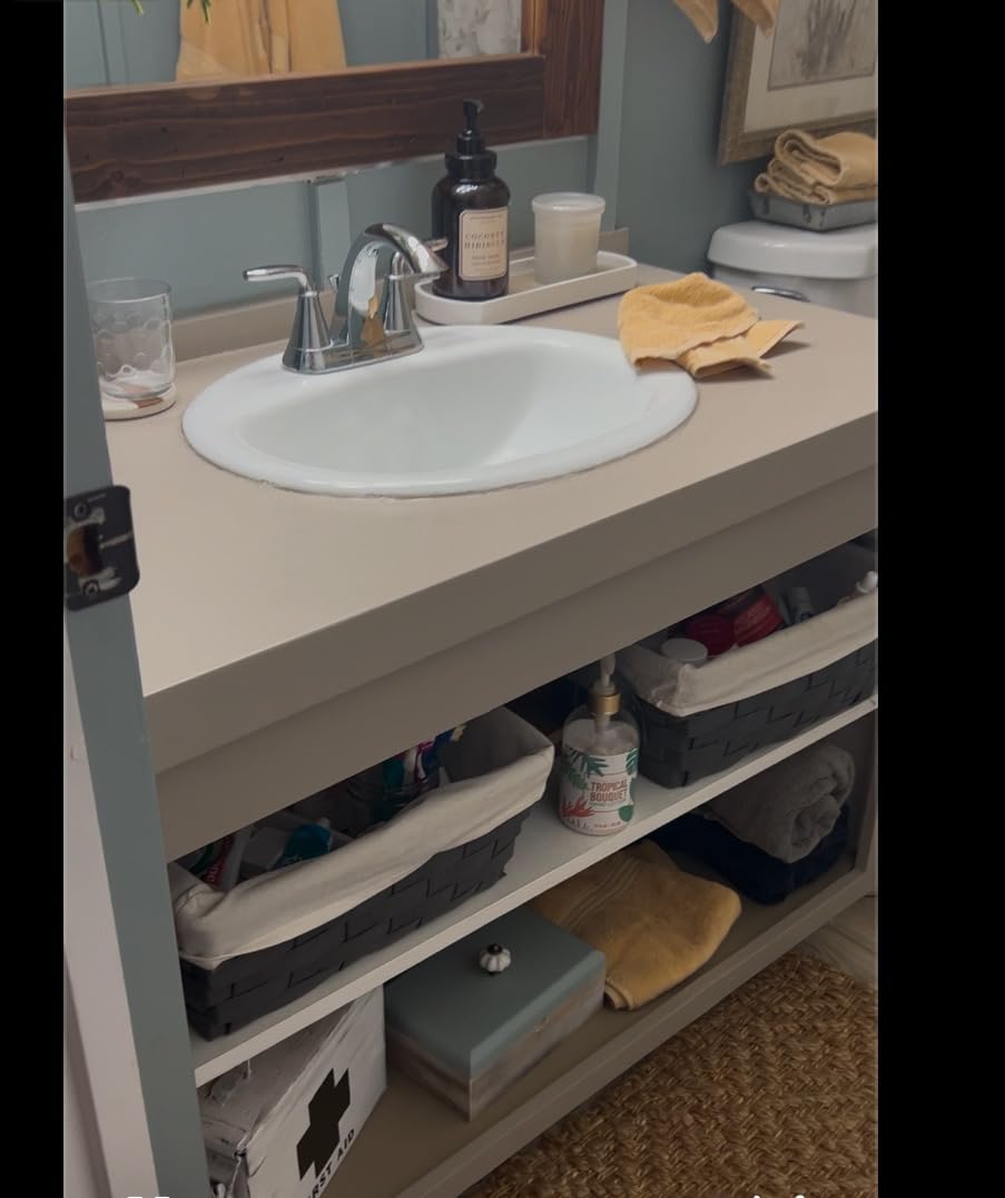 42 in. W x 22 in. D Vanity Top, Engineered Stone Vanity Top with Sink in Venice White, Rectangular Center Sink Top, 8 in. Faucet Hole Spacing and Backsplash Bathroom Sink Top customer photo 2