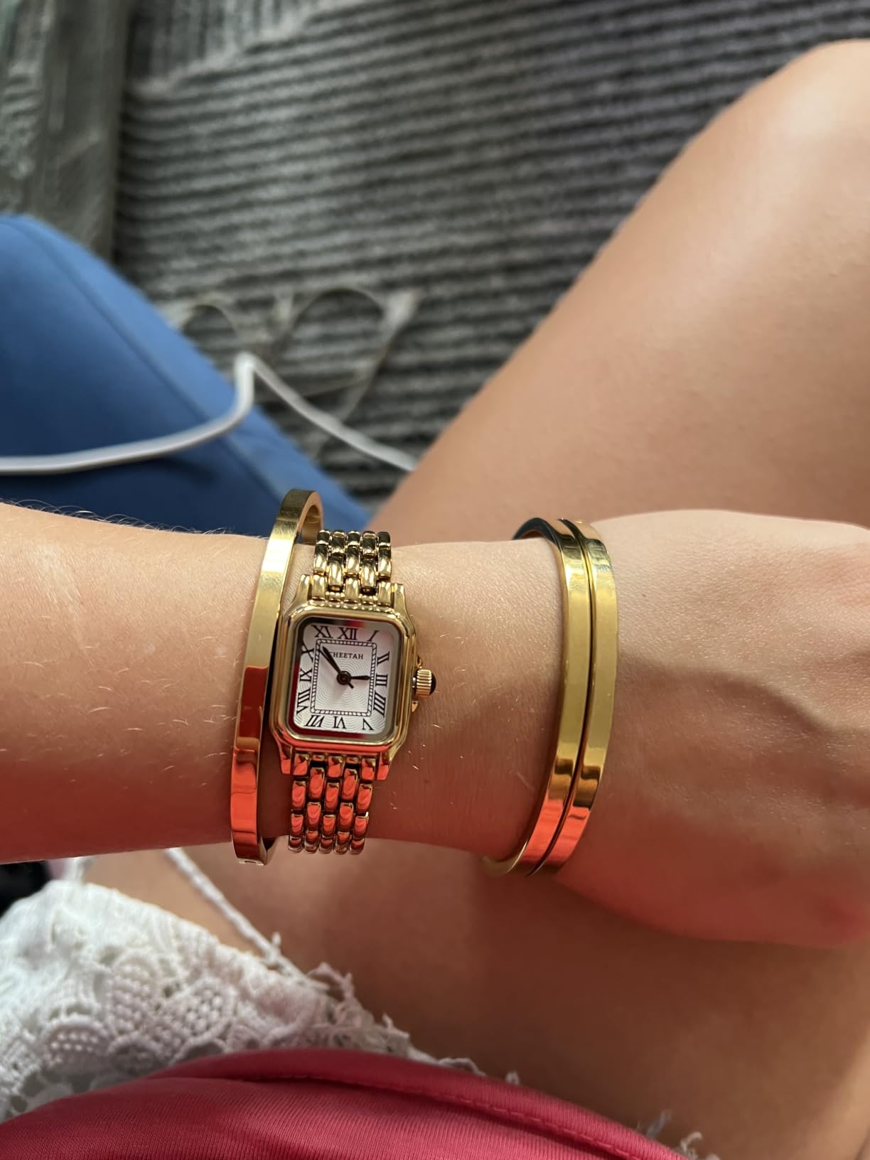 CHEETAH Gold Watches for Women with Small Vintage Bracelet, Rectangular Case Roman Dial customer photo 2