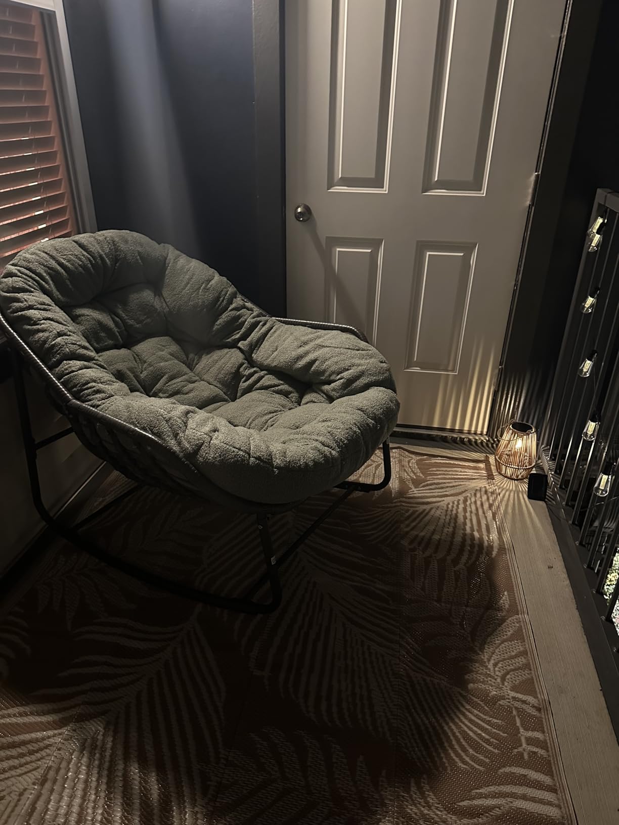Oversized Outdoor Papasan Rocking Chair with Soft Cushion, Comfy Patio Egg Chair, Wicker Lounge Rocker for Balcony/Porch/Garden, Reinforced All Weather Rattan Frame, 330 lbs Support, Hunter Green customer photo 2