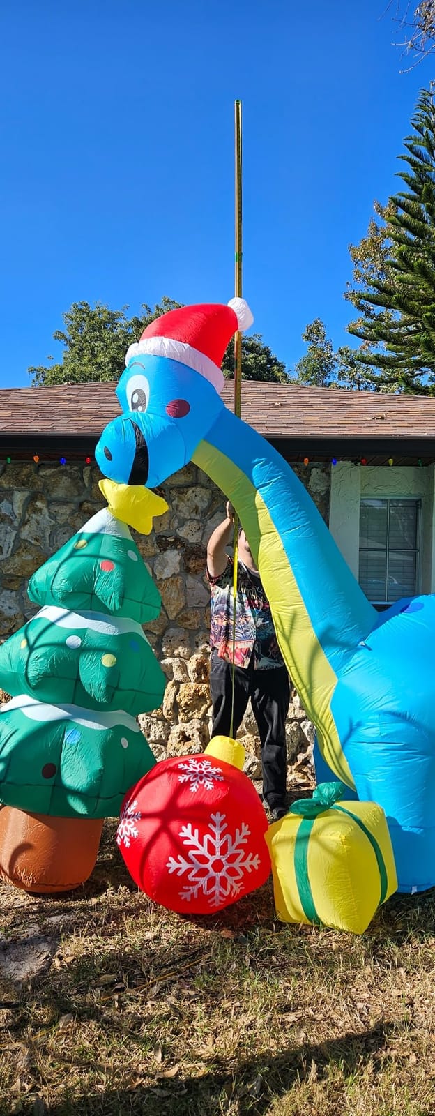 13.6 Ft Long Christmas Inflatable Decorations, Huge Xmas Inflatable Dragon Dinosaur with Trees Gift Hats Decors Built-in LED Lights Stakes Blow Up Yard Lawn Garden Party Santa Inflatables de Navidad customer photo 2