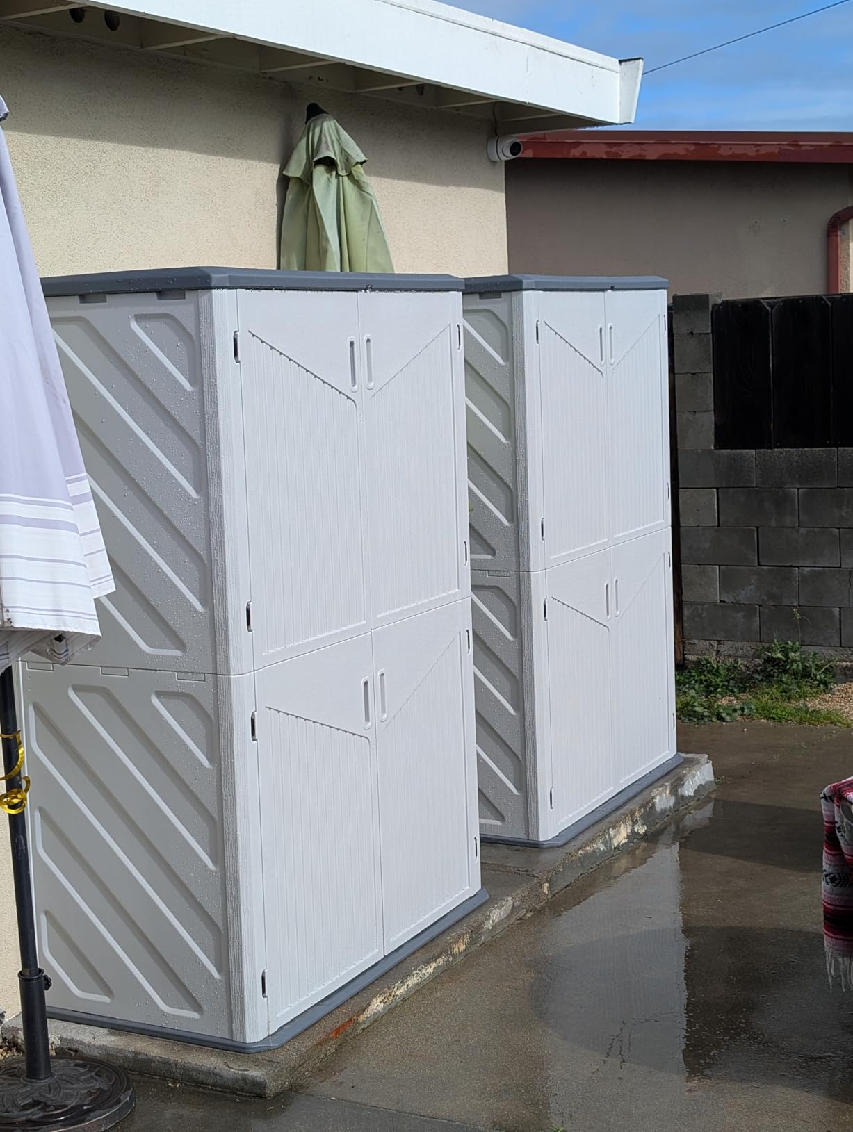 Aoxun Outdoor Storage Shed, 64 Cu.Ft Vertical Resin Sheds, White customer photo 1