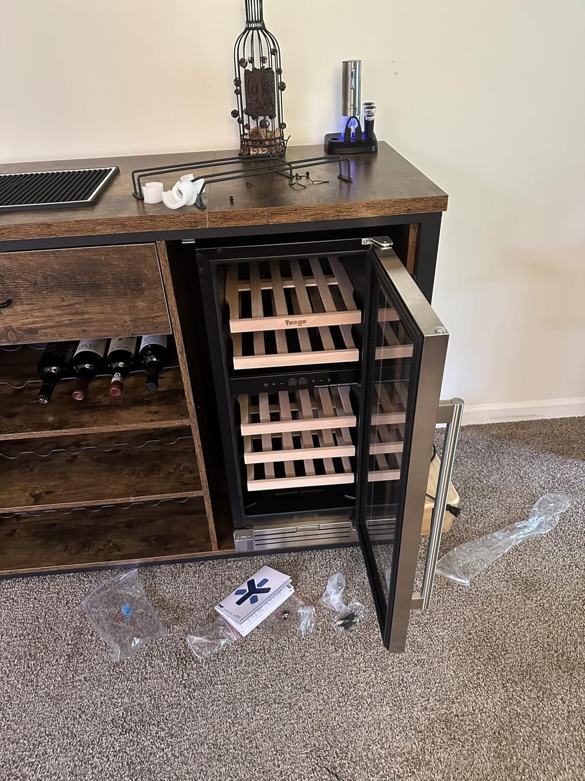 Yeego 24 Inch Wine and Beverage Refrigerator with 60 Can and 20 Bottle customer photo 2