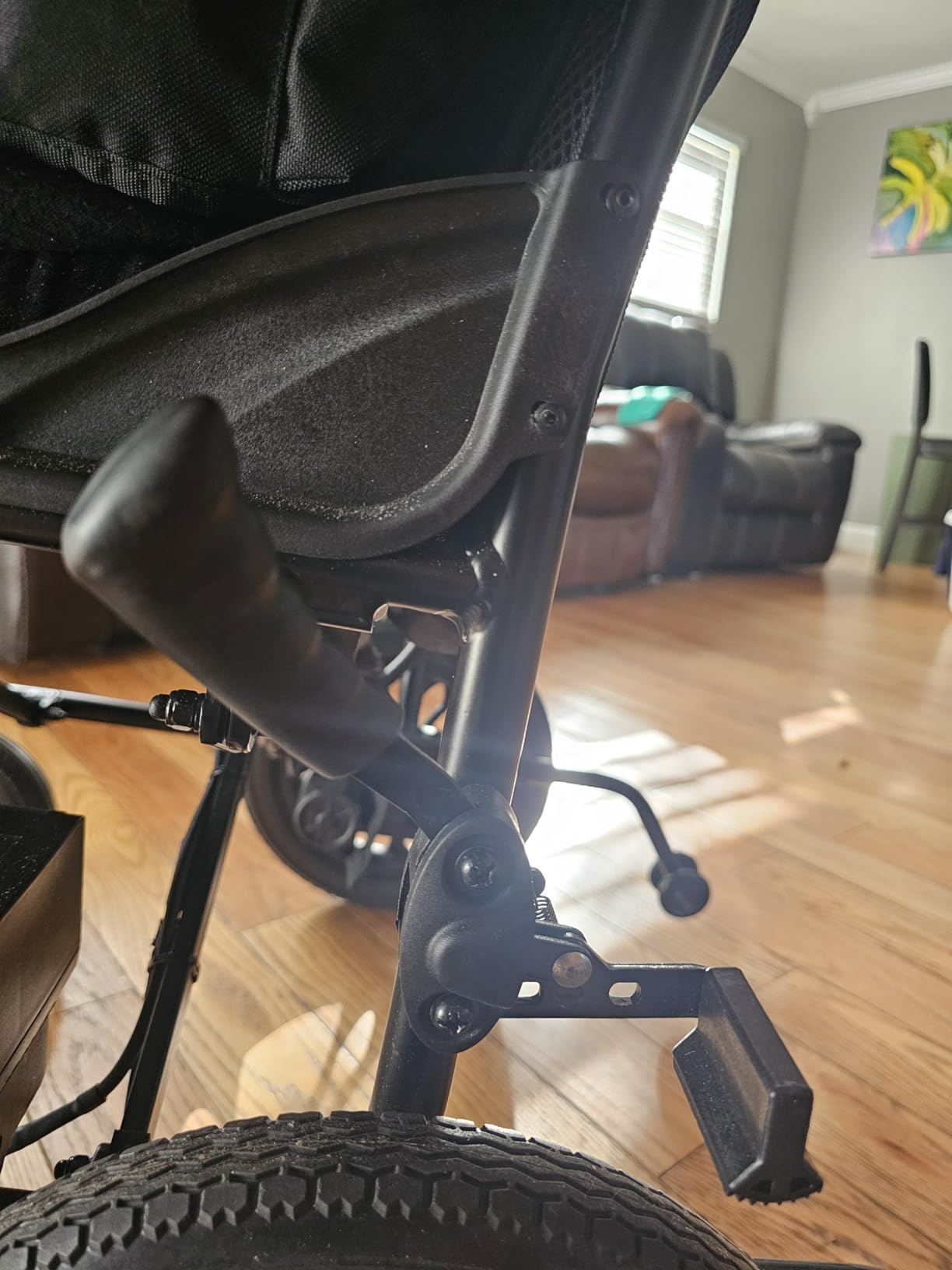 SLF30 Electric Wheelchair, Foldable Durable Motorized Wheelchairs for Adults with 19 Inch Seat and Supports Up to 300 lbs Airline Approved(36 Lbs, Grey) customer photo 2