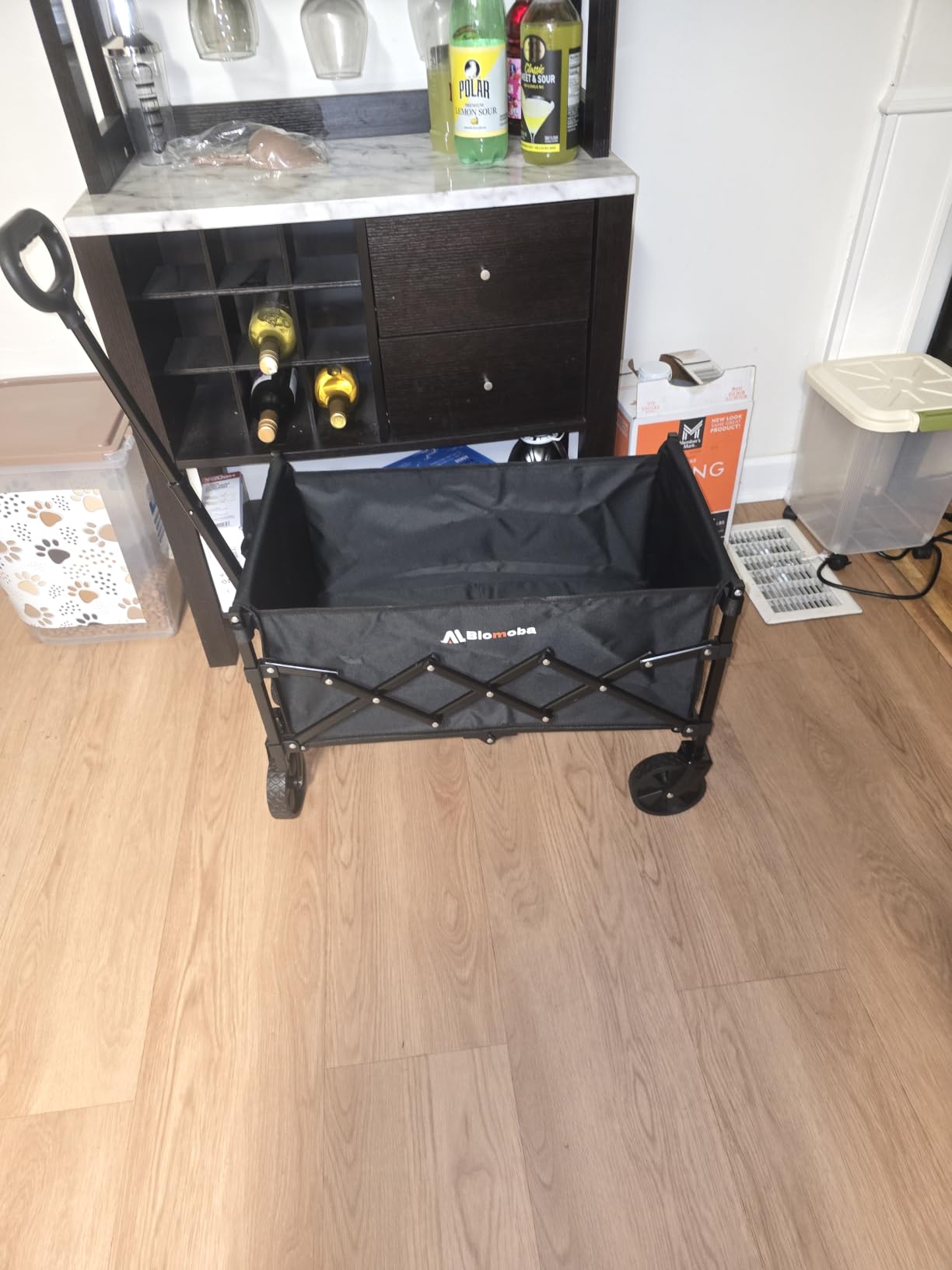 Blomoba Folding Wagon Cart with Wheels, 220lbs Utility Wagon Cart, Black customer photo 2
