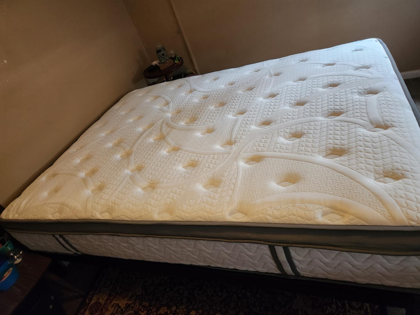 Sleep Firm Mattress with Extra Lumbar & Shoulder Support, Hotel Collection Hybrid Single Mattresses Pain Relief - Fiberglass Free - 365 Night Trial (Queen, 12, 12, Inches, Medium) customer photo 2