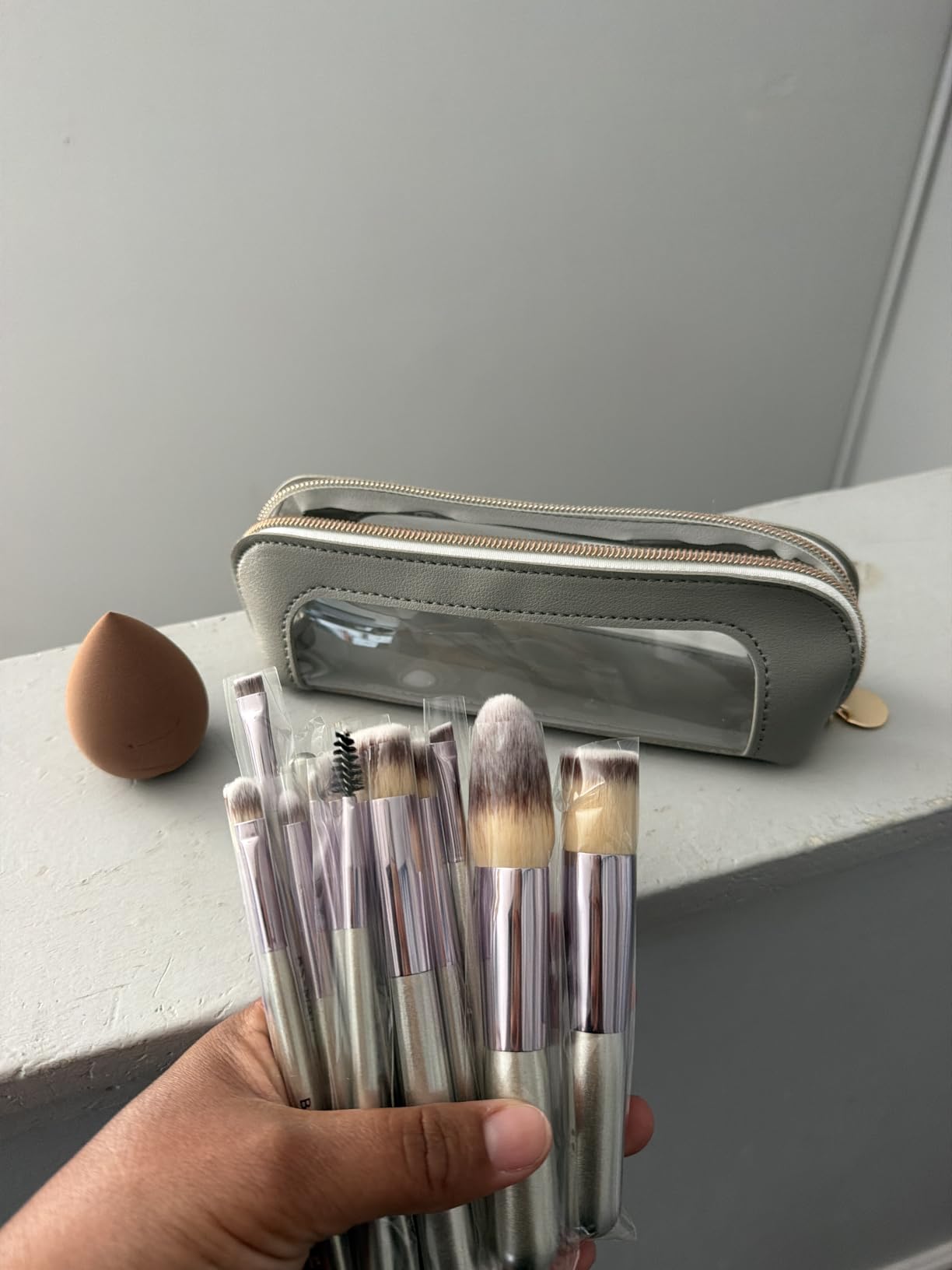 Travel Makeup Brush Set with Case & Sponge for Foundation Powder Blush 14 customer photo 2