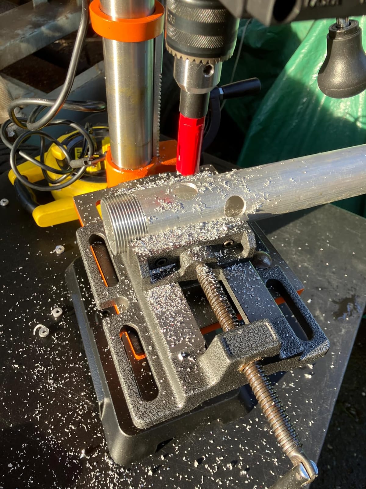 WEN 10-Inch Benchtop Drill Press, Chuck Key Storage, Laser Guide, 6.2-Amp 5-Speed Motor with Cast Iron Construction, Laser and LED Work Light (DP1050) customer photo 1