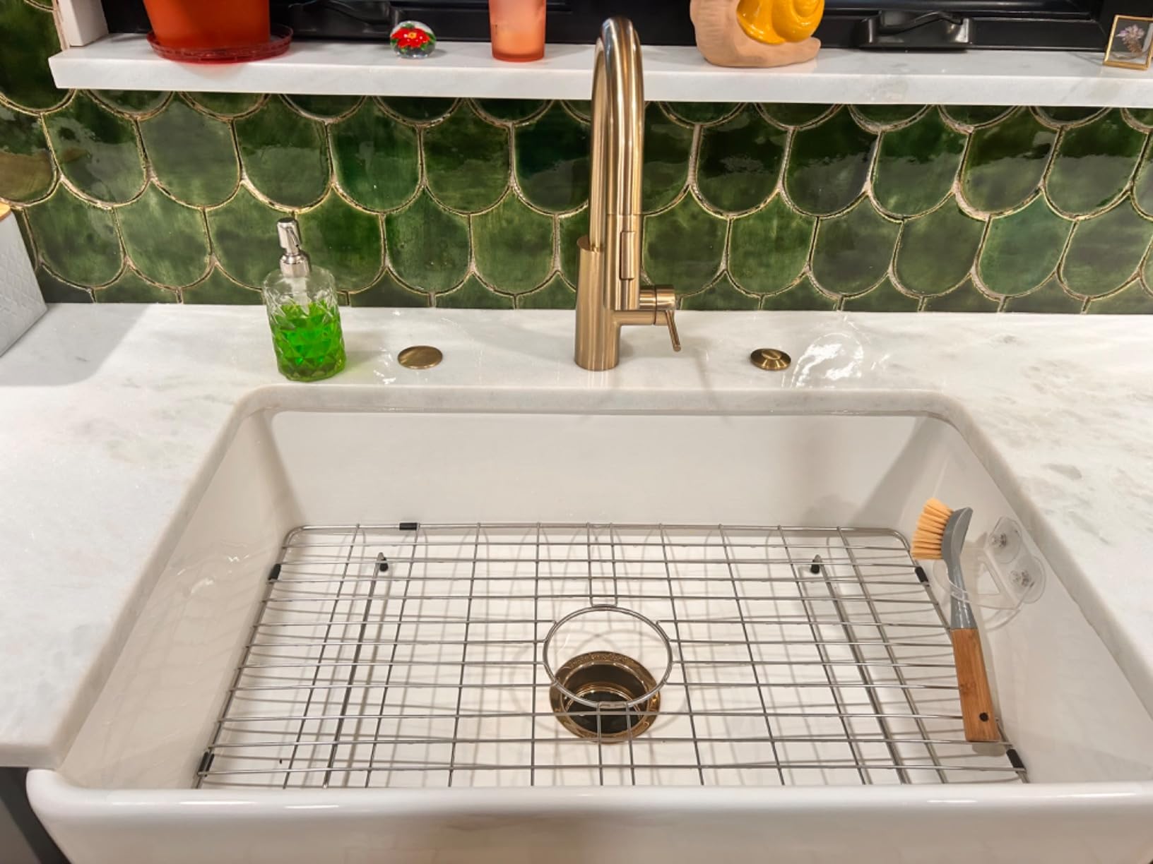 Lordear 33 Inch White Farmhouse Sink Solid Fireclay customer photo 2