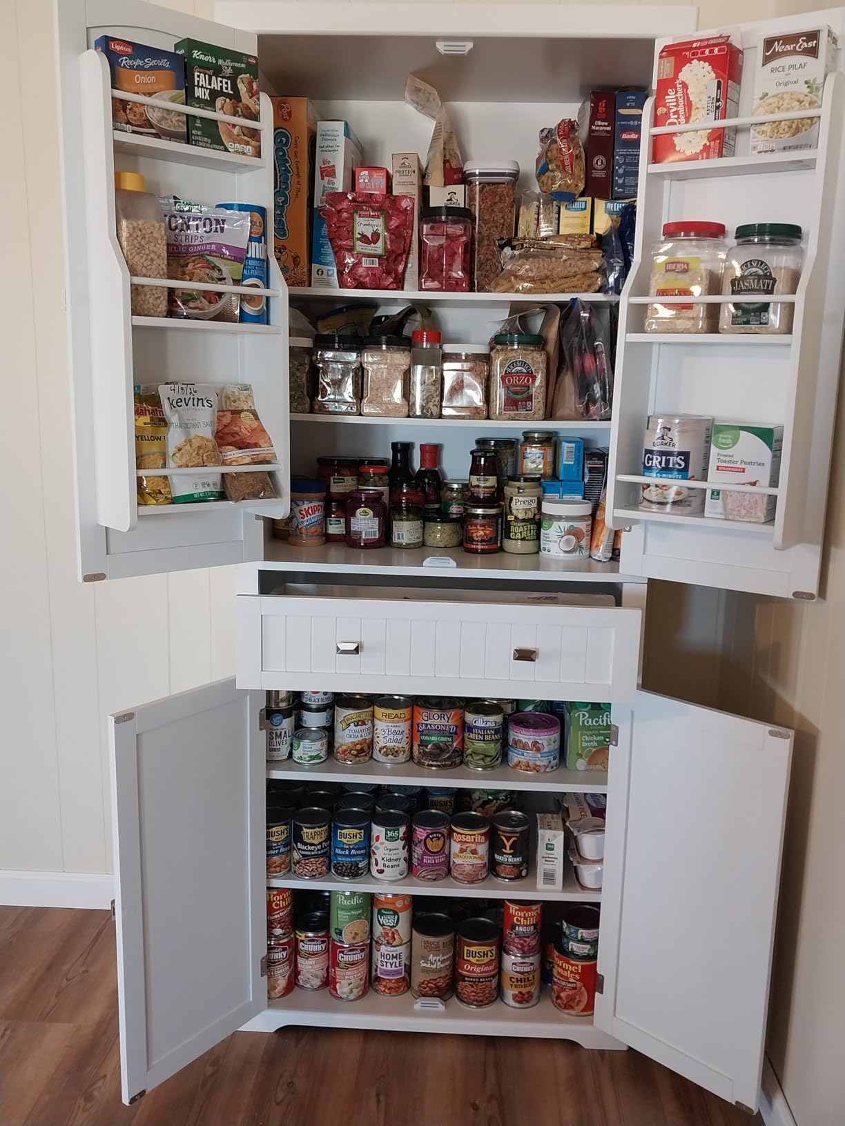 VASAGLE Pantry Cabinet, Freestanding Tall Cupboard with a Drawer customer photo 2