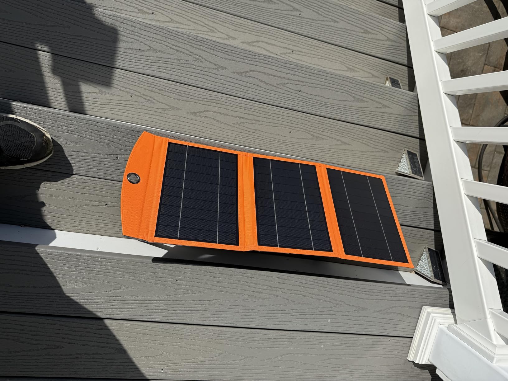 SOLUPUP 10000mah Solar Charger Power Bank, 30W Foldable Portable Solar Panel, Fast Charging with 1 Type-C & 2 USB-A Ports, Ipx5 Waterproof, for Phone, Tablets & Multiple Devices, Camping Outdoor Use customer photo 2