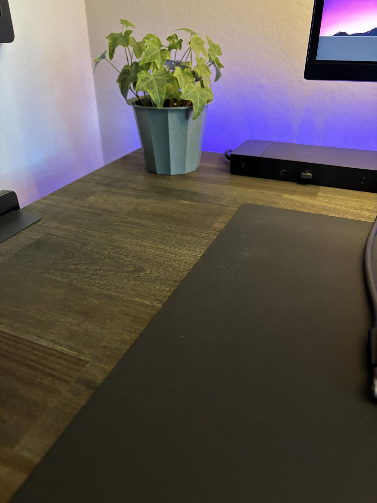 Howizz 60 x 25 in. Solid Wood Table Top, Mocha Stained Acacia Desktop for Standing Desk/Office Tabletop/Countertop, 1in. Thick customer photo 2