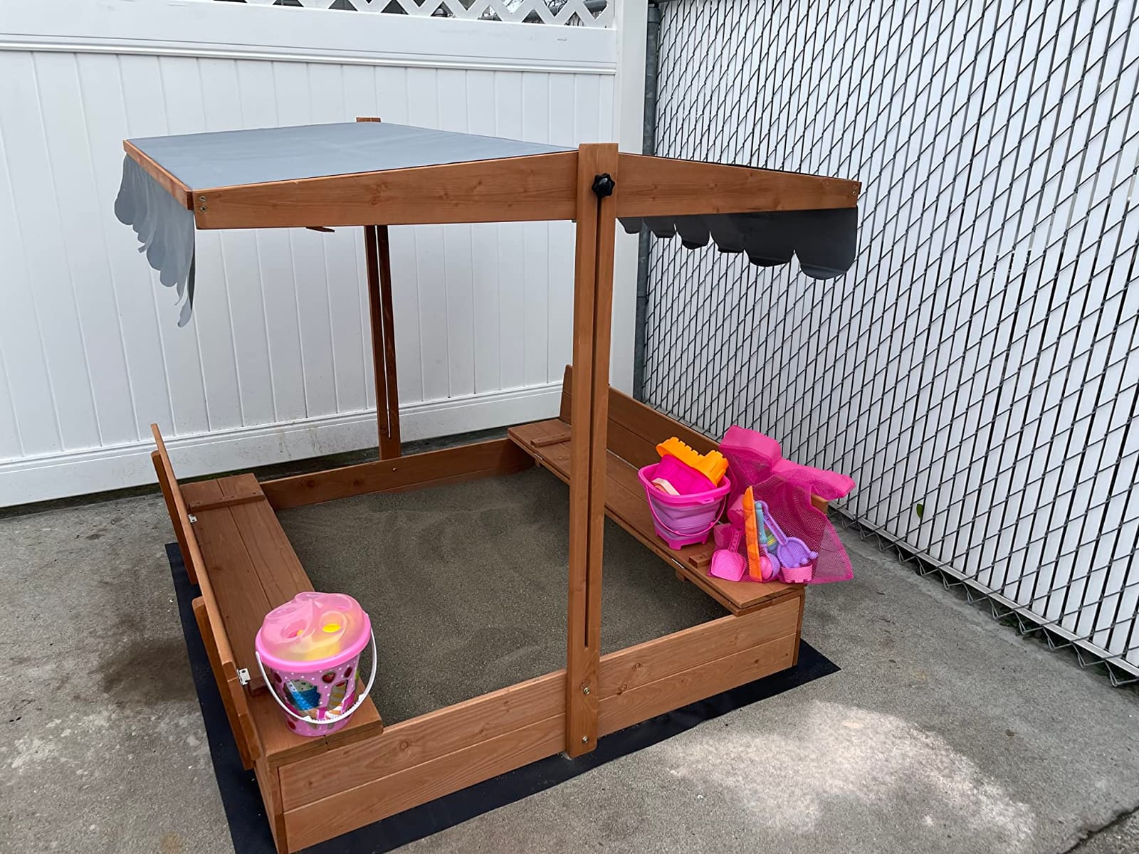 YOLENY Sandbox with Lid,Kids Sandbox with Cover Outdoor,Wooden Sand Box with 2 Foldable Bench Seats,Adjustable UV-Resistant Roof & Bottom Liner,Sand Box for Kids Ages 2-8, Perfect for Backyard,Beach customer photo 2
