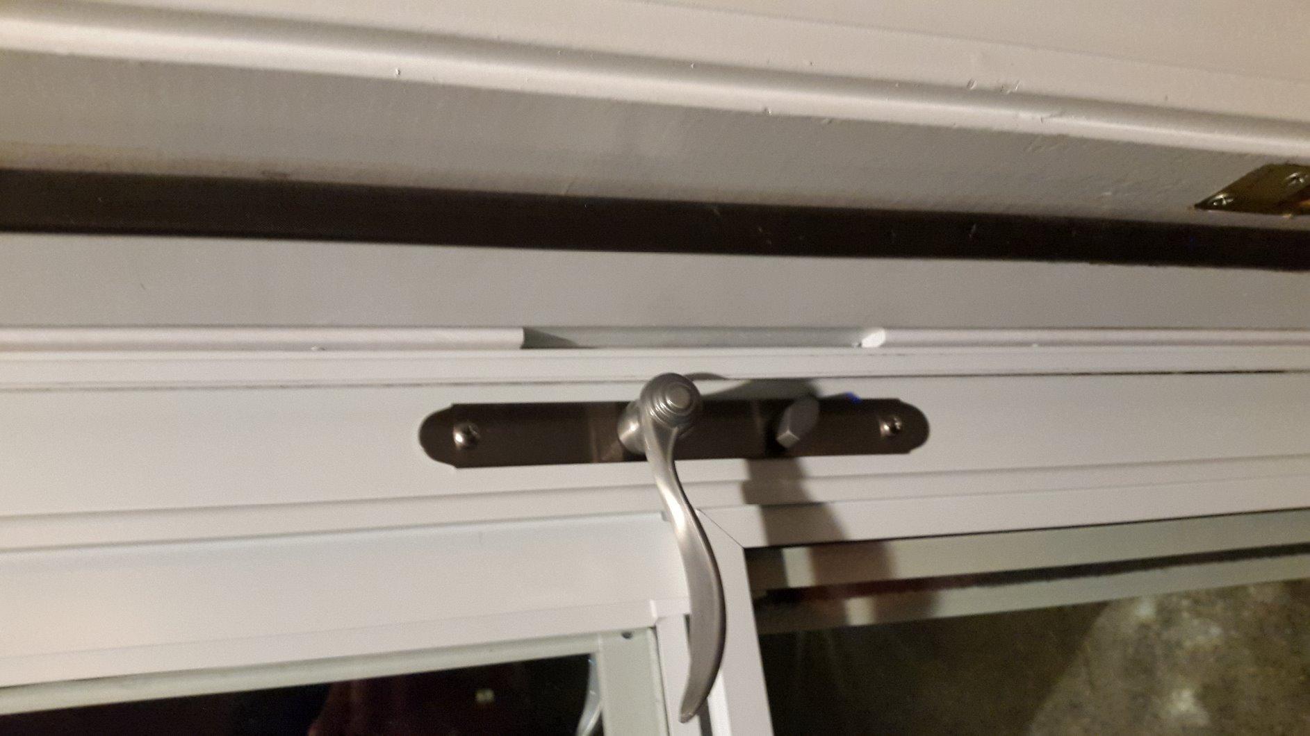 LARSON 80 Split Fullview with Low-E Glass 32-in. White Storm Door customer photo 2