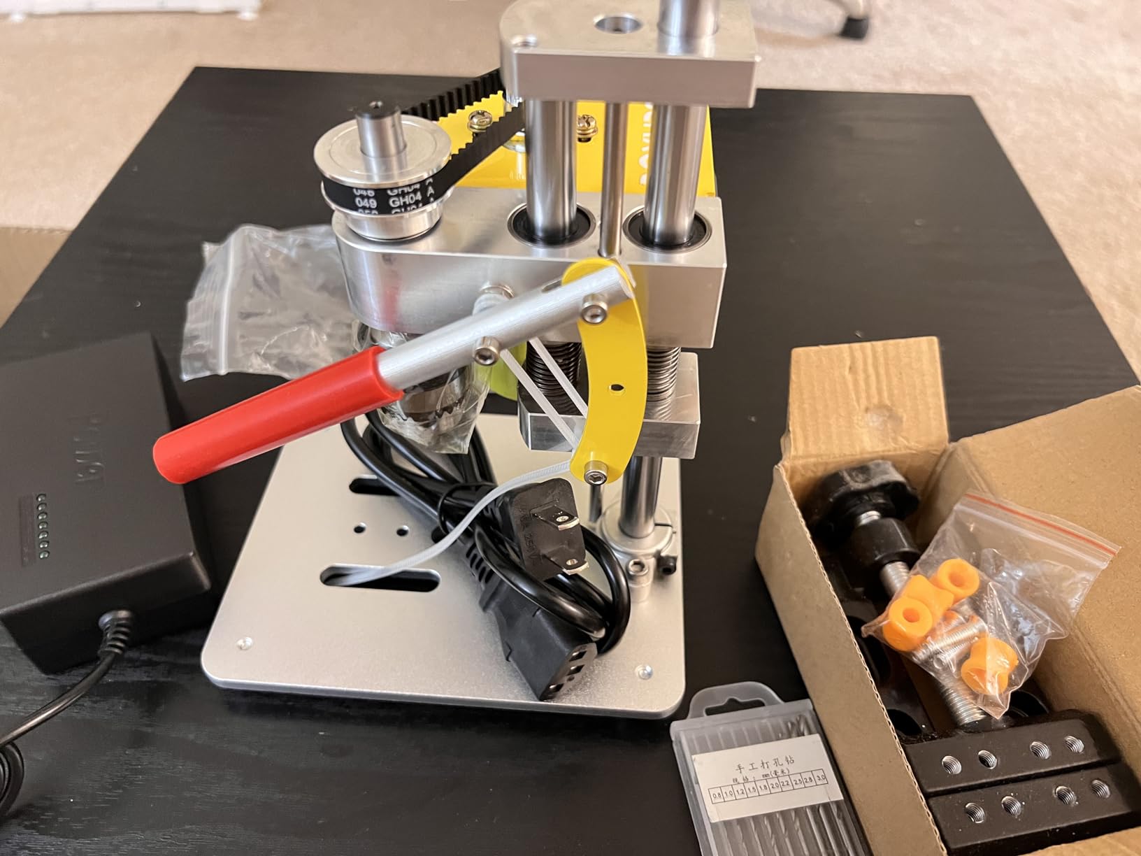 Mini Drill Press, Benchtop Portable Electric Drilling Machine, B10 Chuck customer photo 1