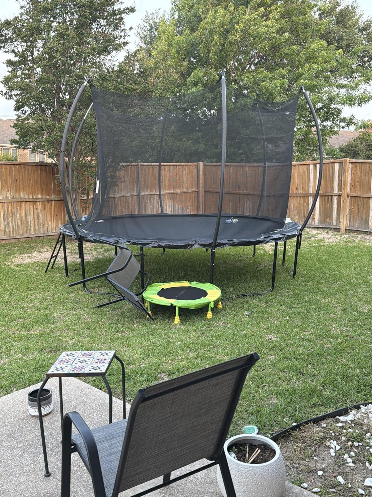 ALTLER Trampoline 12FT 14FT Enclosure Net Outdoor Jump for Kids and Adults Round ASTM Approved Heavy-Duty Bounce Mat with Enhanced Weight Capacity customer photo 1