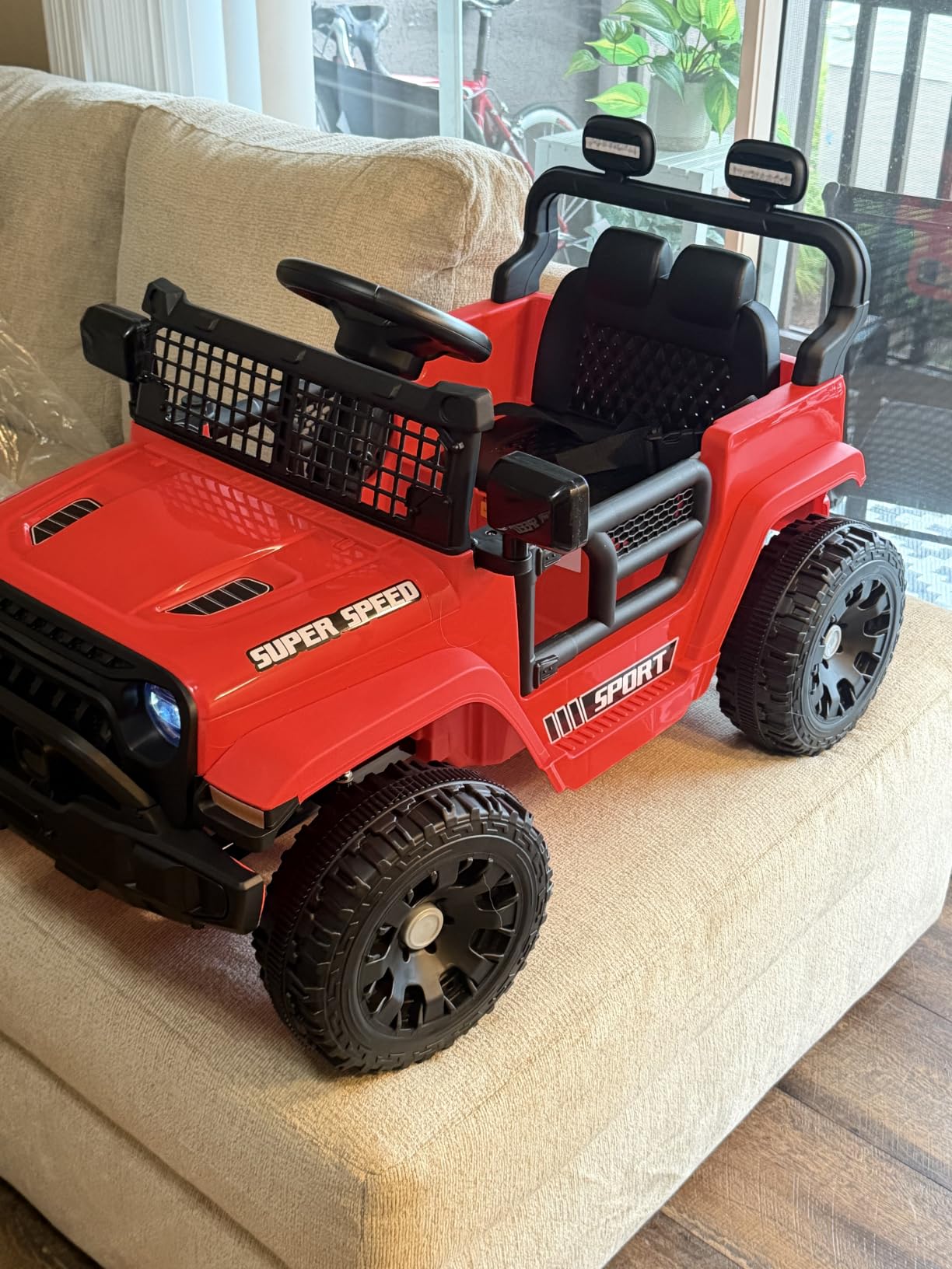 12V Ride on Toys for Kids with Parent Remote Control, Black customer photo 2