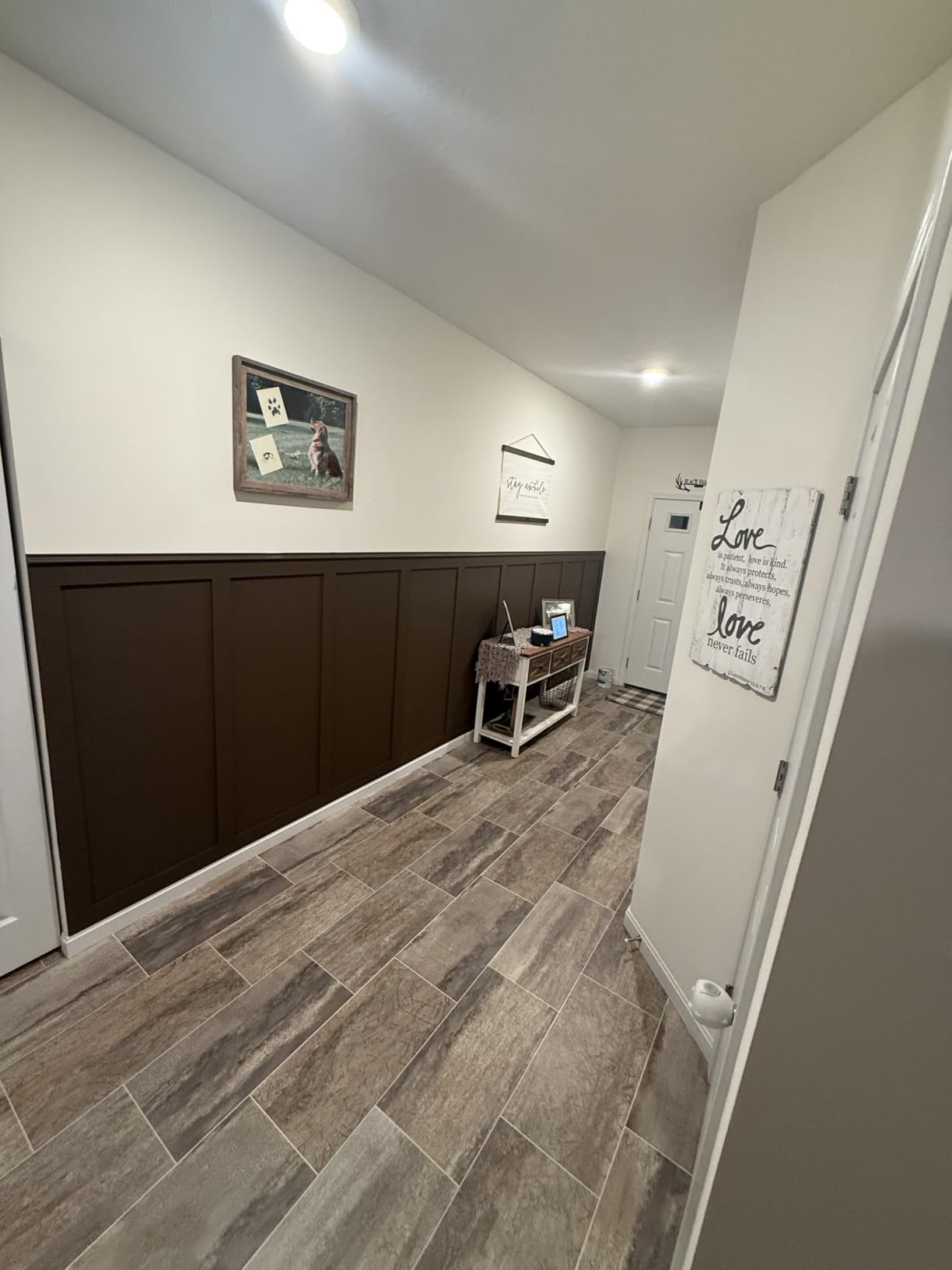 Art3d MDF Premade Paintable Board and Batten Wainscoting Kit, 189 x 54 in customer photo 1