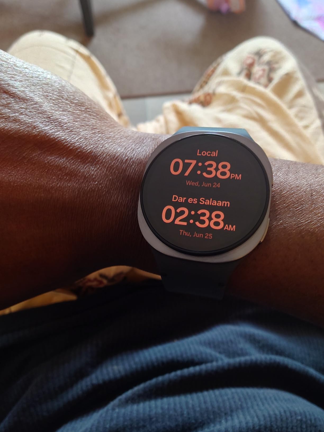 Samsung Galaxy Watch 8 (2025), Graphite, 44mm, Bluetooth Smartwatch customer photo 1