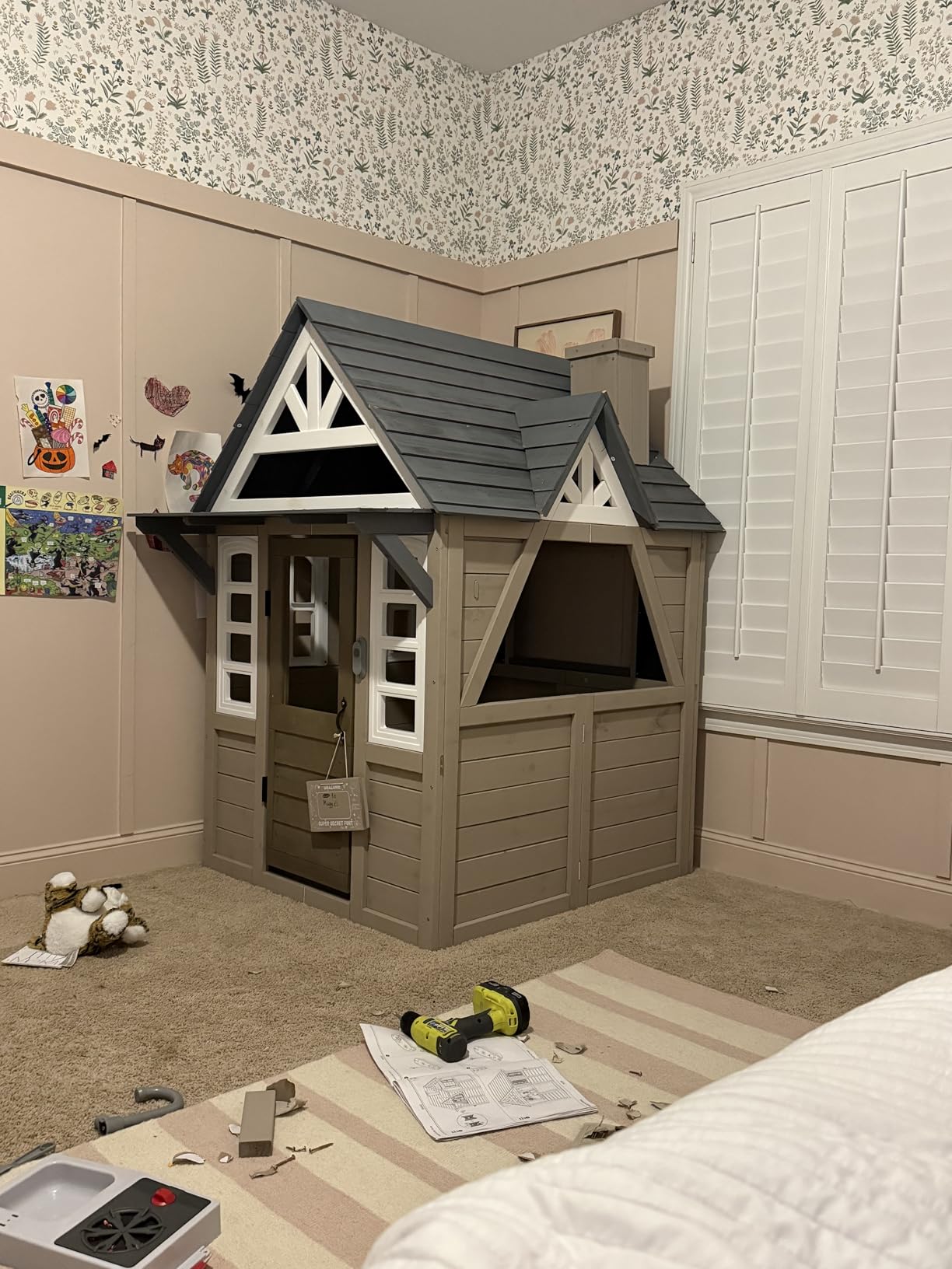 Seizeen Outdoor Play House for Kids, Fir Wooden Kids Playhouse Outdoor Indoor Cottage Toddler Playhouse with Kitchen, Dutch Door, Bench, Flowerpot Holders, Working Doorbell, Pet Hole, Clock (Brown) customer photo 1