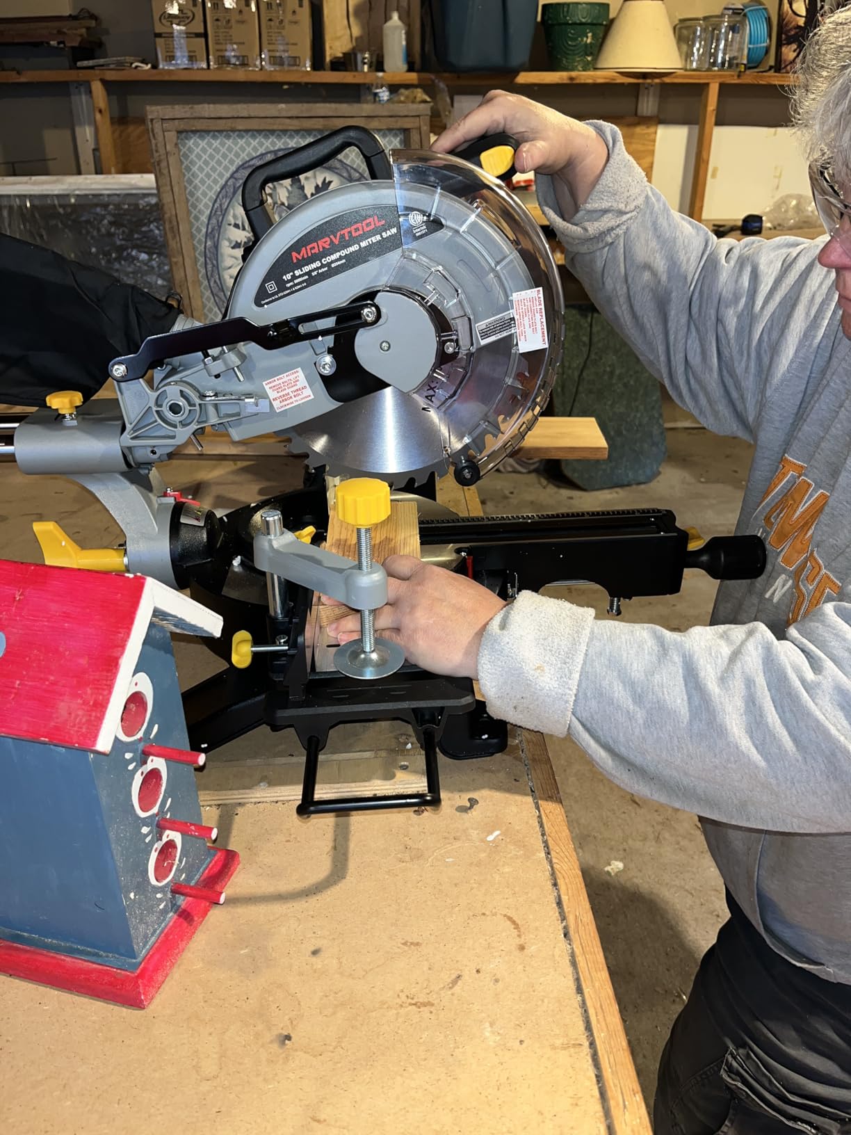 10-inch Sliding Compound Miter Saw, 5000RPM, 15 Amp, Single Bevel 0-45° with Extension Table, 36T Blade, Power Saw for Metal, Plastic, Wood, Laminates customer photo 2