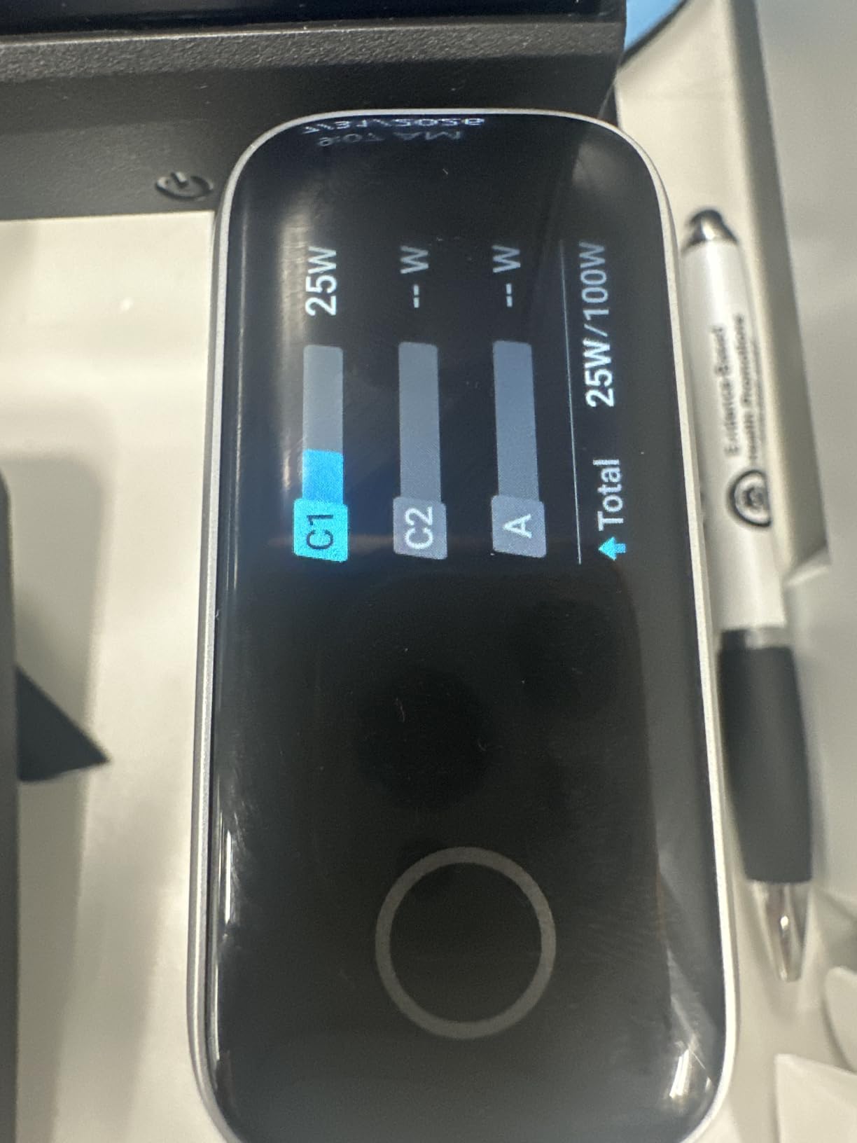 Anker 100W Max USB C Charger, 3-Port GaN Phone Charger with Smart Display customer photo 2