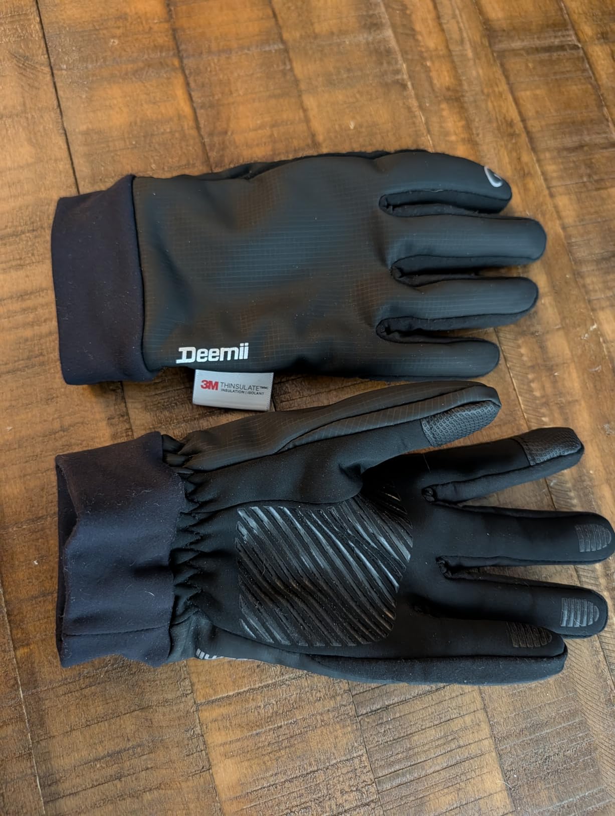 Winter Gloves Men Women Made with 3M Thinsulate, Lightweight Thermal Warm Gloves for Cold Weather with Touch Screen Fingers, Water Resistant Running Gloves for Cycling, Hiking, Driving customer photo 2