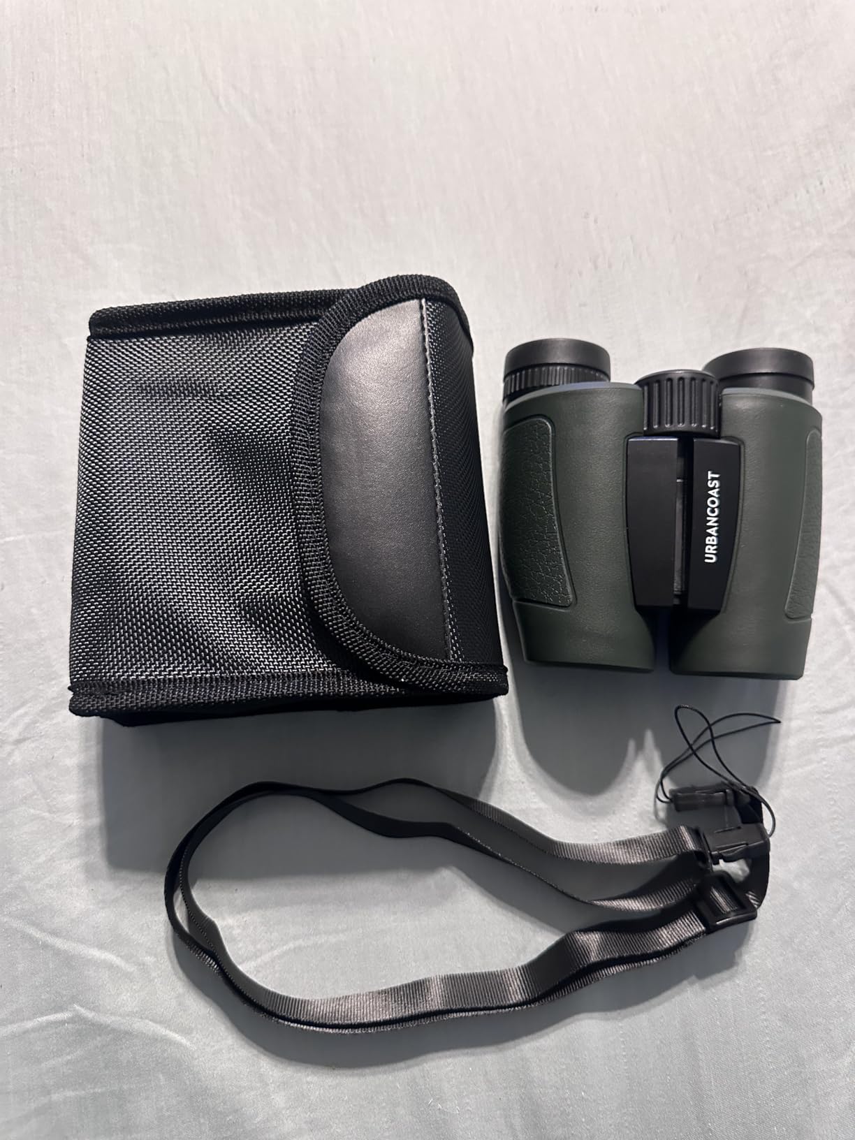 12x32 Compact Binoculars for Adults High Powered, Large View & Super Bright customer photo 1