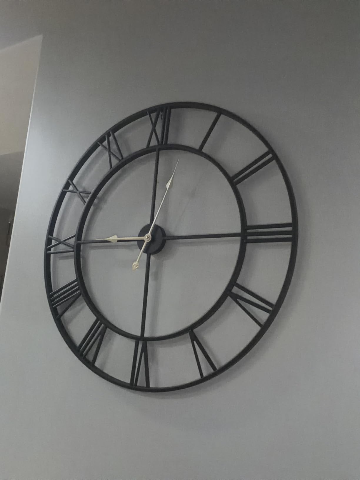 Vantic 32 Inch Large Wall Clock, Roman Numeral Metal Oversized Wall Clocks customer photo 2
