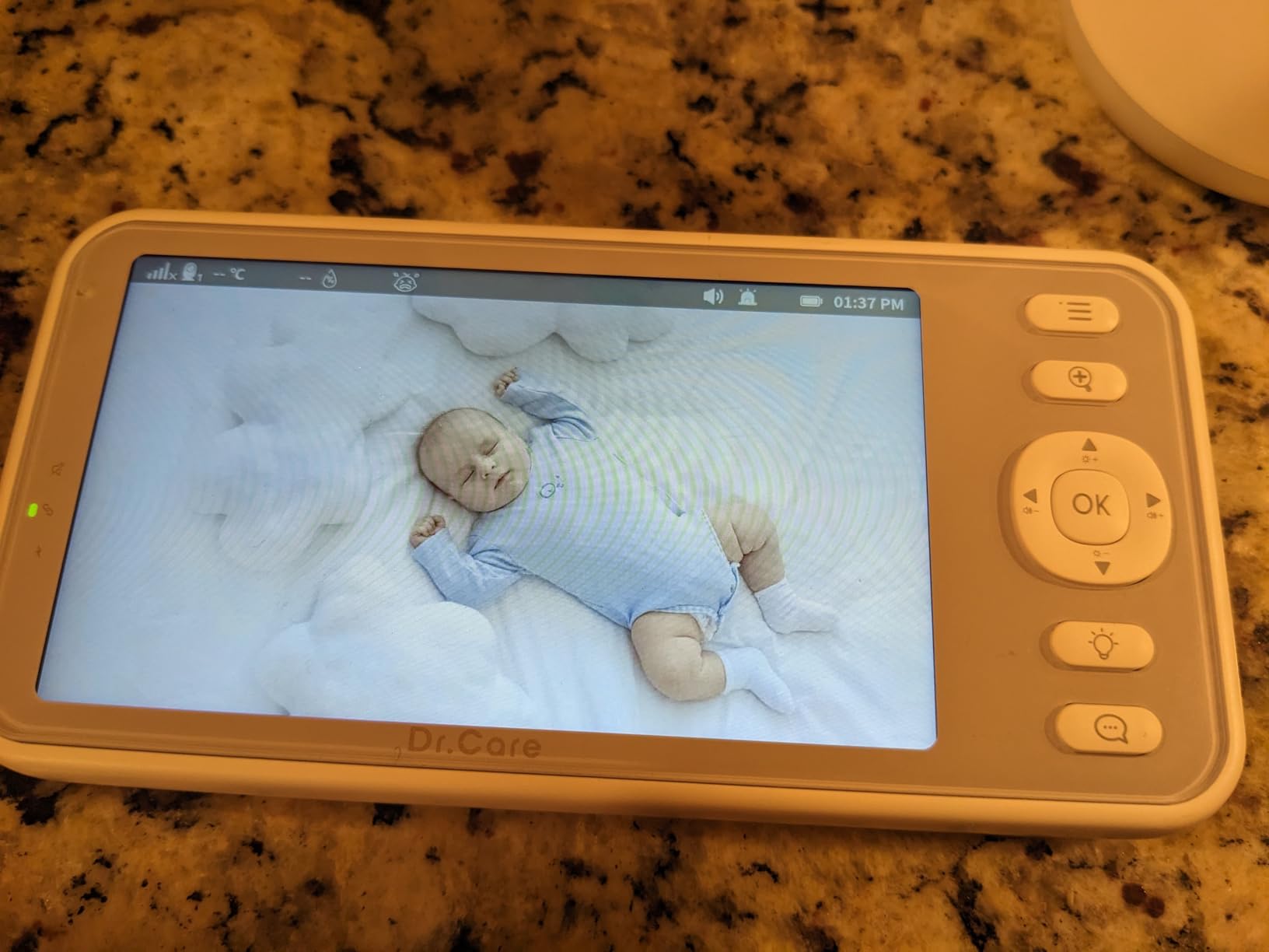 Dr.Care LumiView Smart WiFi Baby Monitor, 5