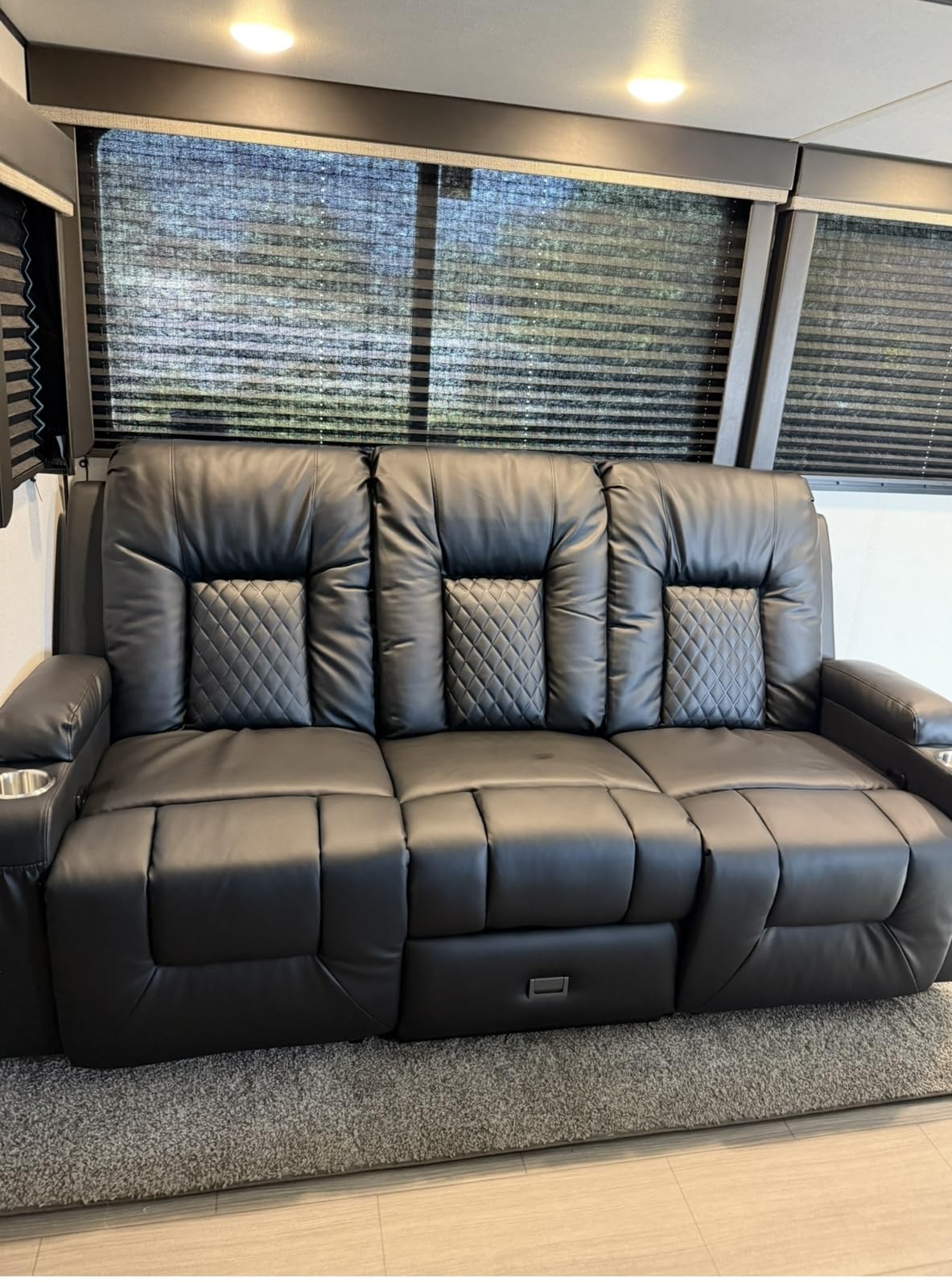 FURNIMAT Loveseat Recliner Sofa, 3 Seater Dual Reclining Sofa with Flip Back Console, Modern PU Leather Loveseat Couch for Living Room/RV, with Storage, USB Ports, Cup Holder, Cell Phone Holder, Gray customer photo 2