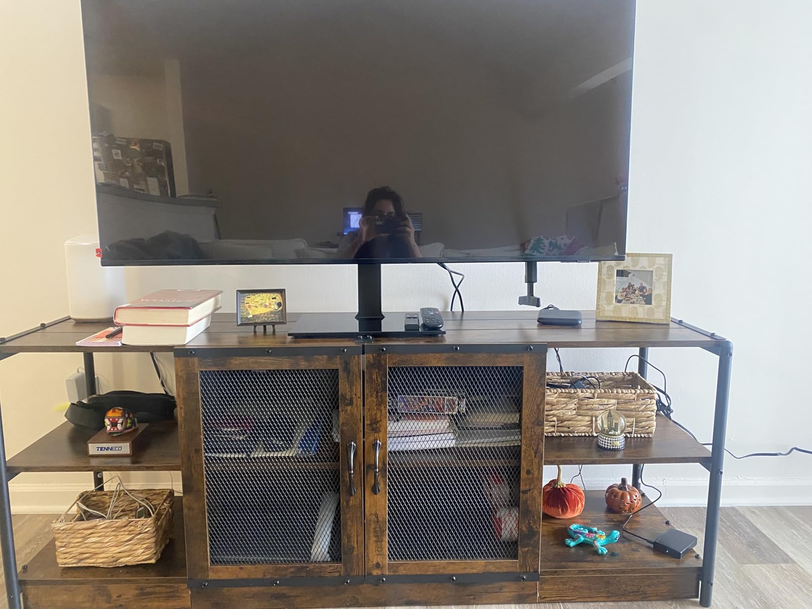 IDEALHOUSE Farmhouse TV Stand for 65/75 inches TVs, Entertainment Center with Storage Cabinet, Industrial TV Media Console Cabinet Table, Media Furniture for Living Room, Vintage customer photo 2