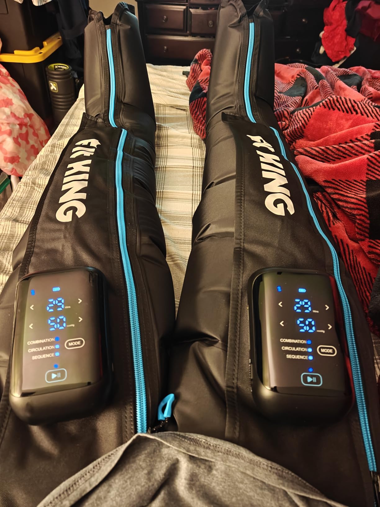 FIT KING Cordless Air Compression Recovery System, All-in-one Leg Massager | Two-leg Auto-sync, 3 Modes and 11 intensities, Sequential Compression Boots for Athletes (Medium) customer photo 1