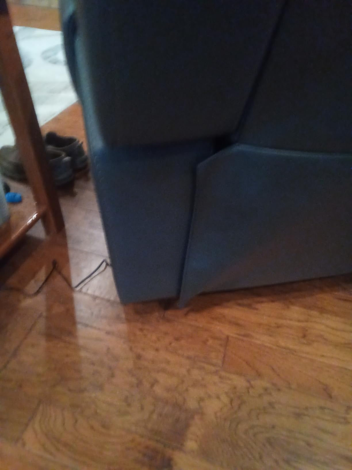 Watson & Whitely Oversized Genuine Leather Power Recliner Chair, Saddle customer photo 2