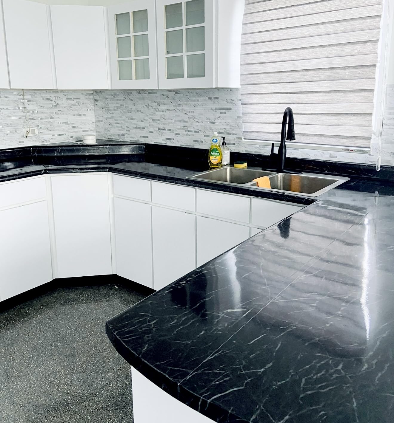 DICOFUN 20 Sheets White Marble Peel and Stick Backsplash Tile, Faux Stone PVC Mixed Metal Stick on Backsplash Kitchen Wall Tiles customer photo 2